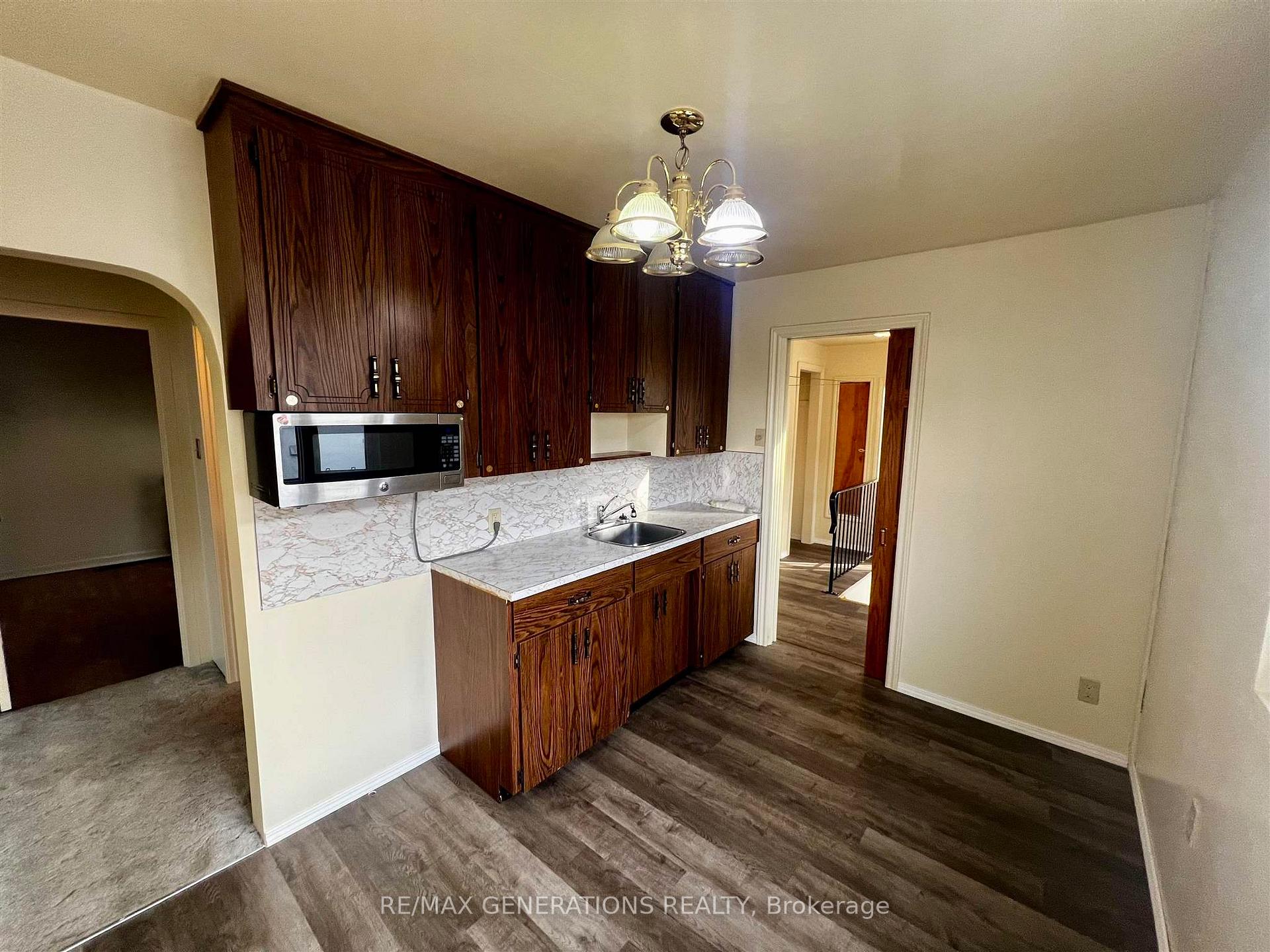 Photo 9 of 1330 Georgina Avenue, Thunder Bay, Westfort — HOMEH