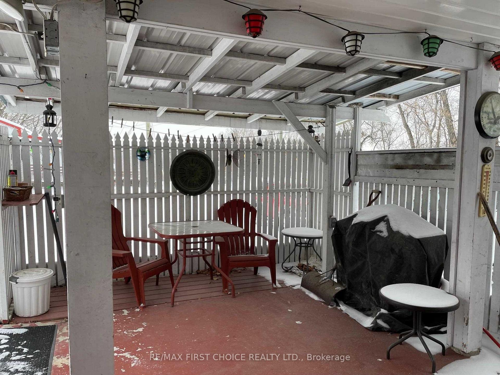 Photo 5 of 905 Seventh Street N, Kenora, Evergreen — HOMEH