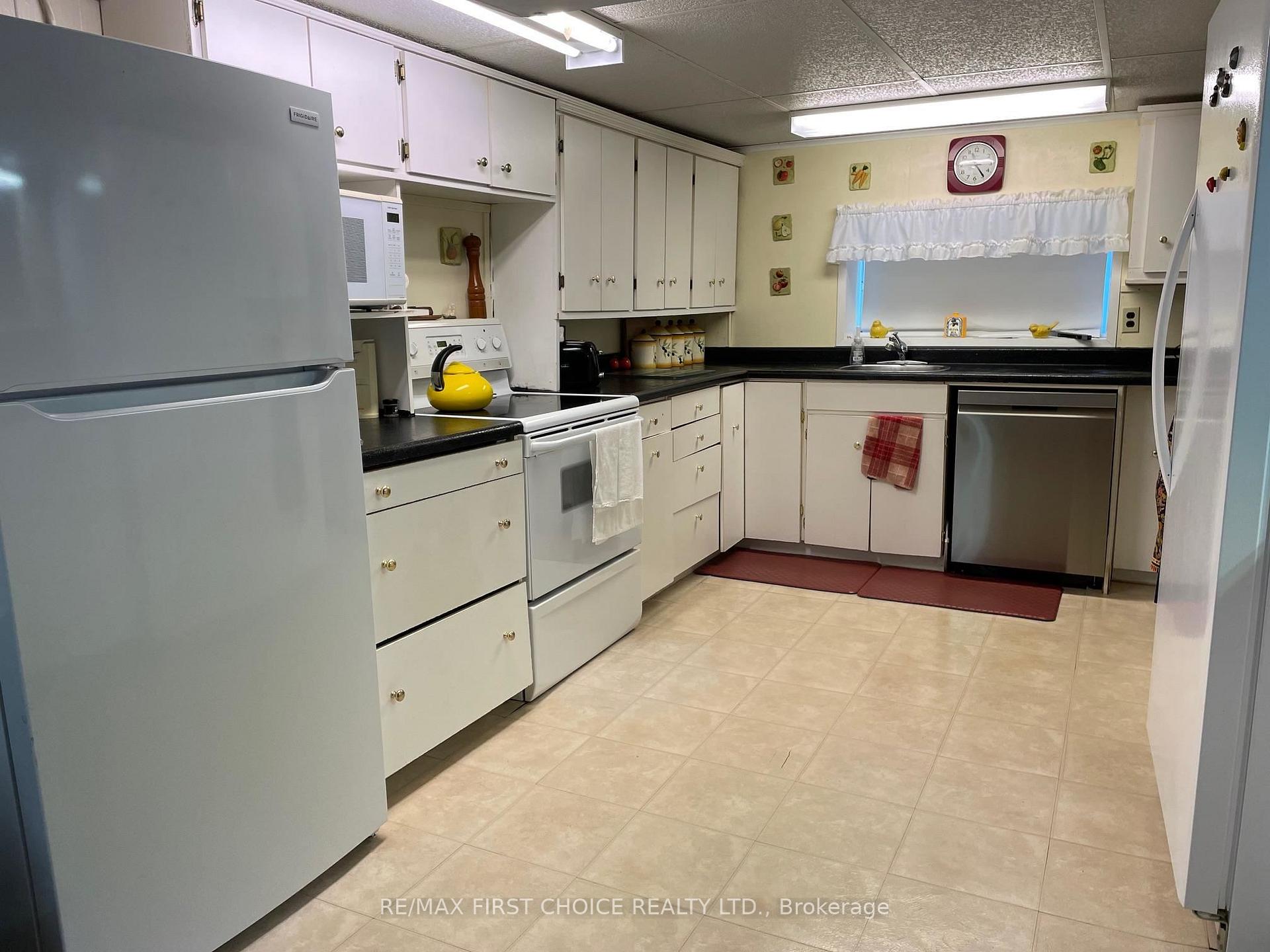 Photo 12 of 905 Seventh Street N, Kenora, Evergreen — HOMEH