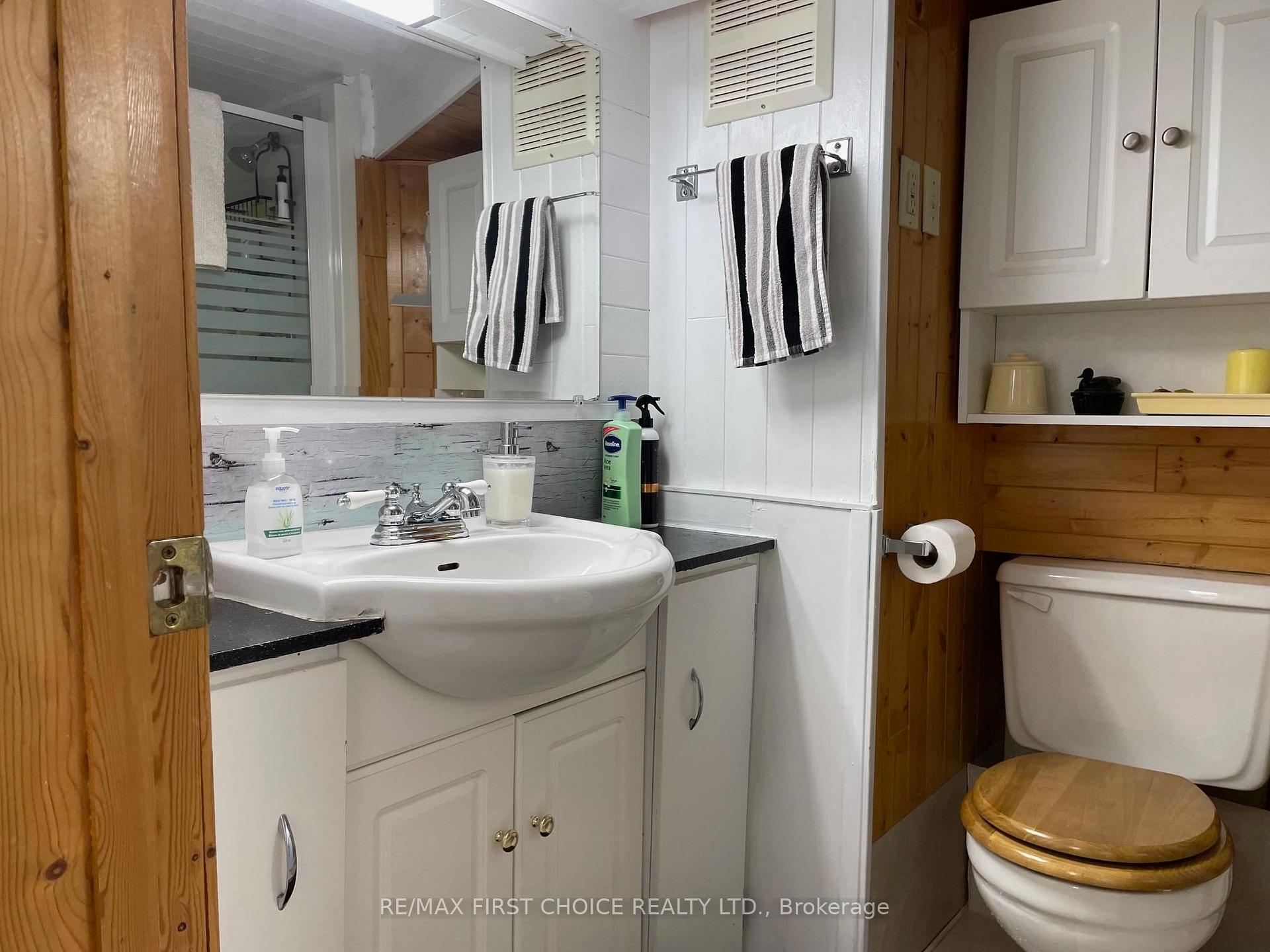 Photo 13 of 905 Seventh Street N, Kenora, Evergreen — HOMEH