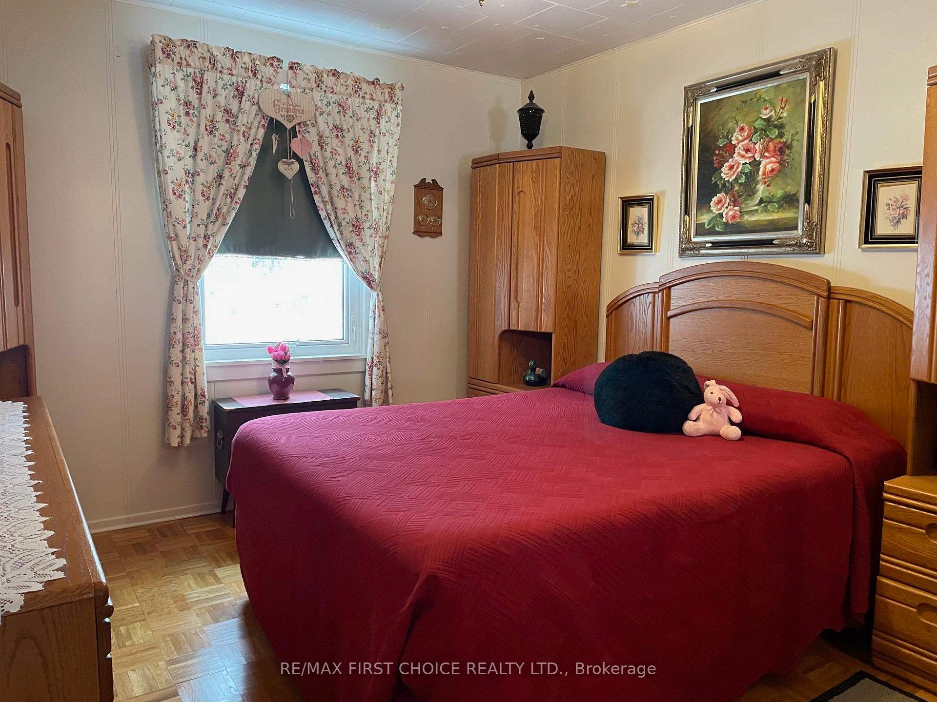 Photo 18 of 905 Seventh Street N, Kenora, Evergreen — HOMEH