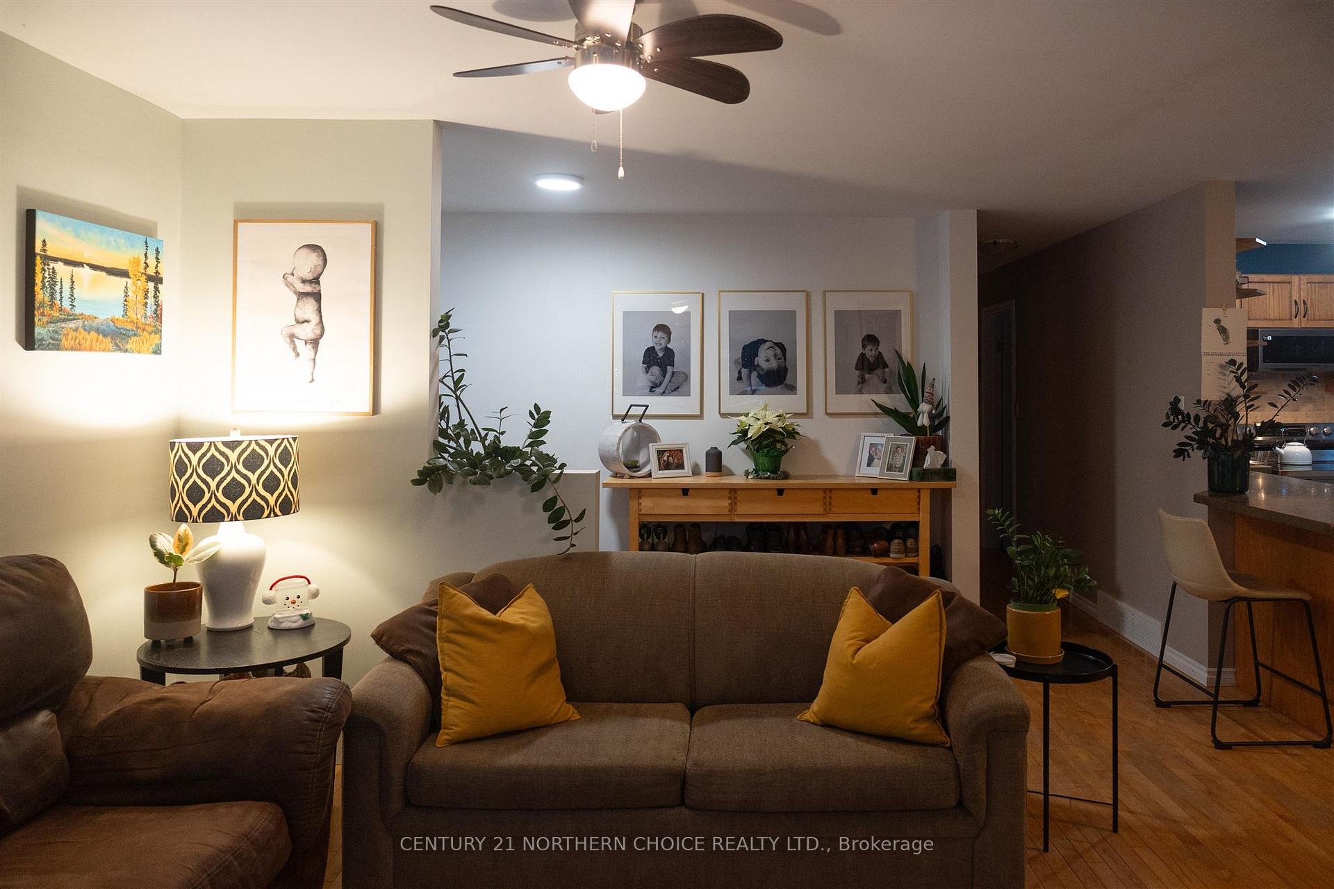 Photo 6 of 42 Sinclair Road, Kenora, Kenora East — HOMEH