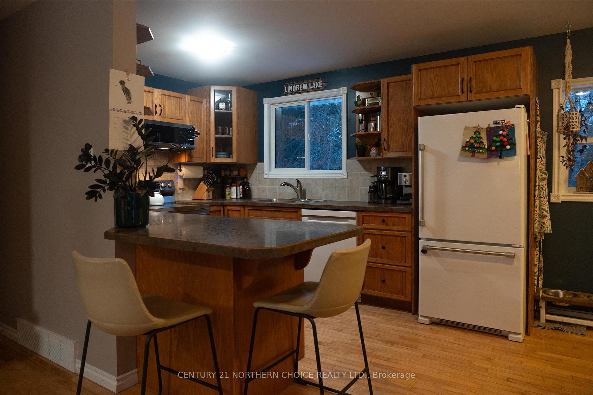 Photo 9 of 42 Sinclair Road, Kenora, Kenora East — HOMEH
