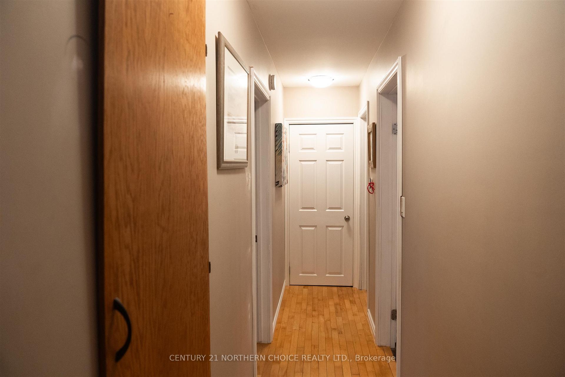 Photo 11 of 42 Sinclair Road, Kenora, Kenora East — HOMEH