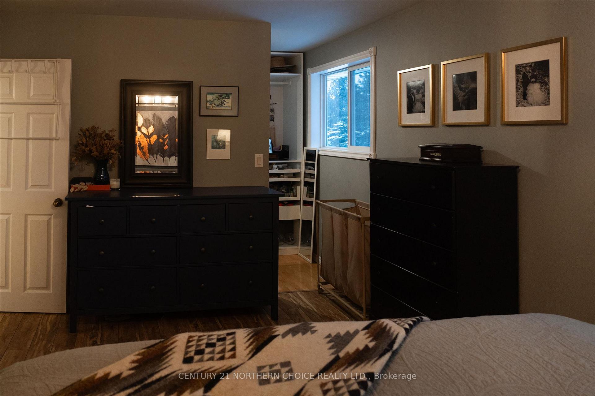 Photo 13 of 42 Sinclair Road, Kenora, Kenora East — HOMEH