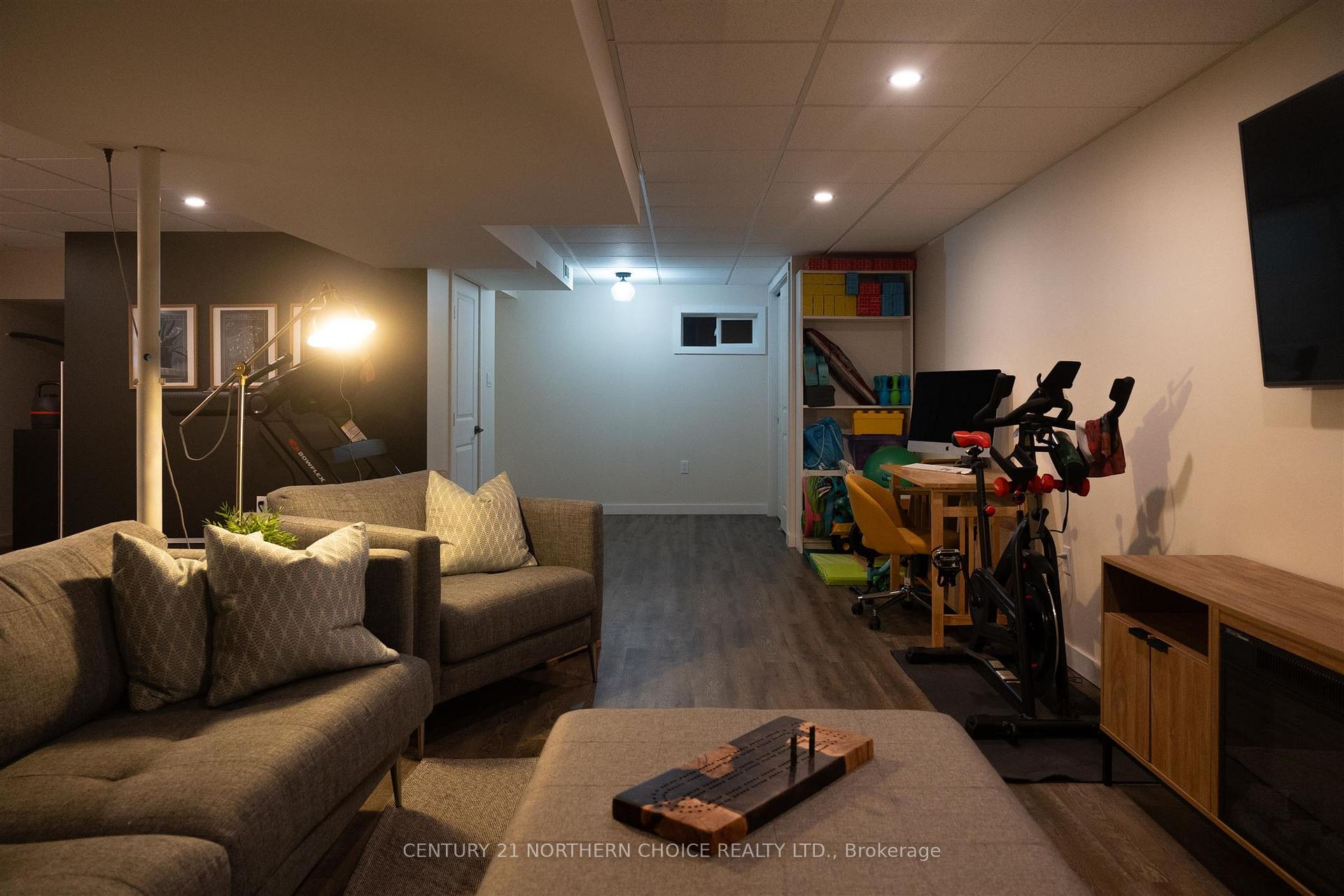 Photo 21 of 42 Sinclair Road, Kenora, Kenora East — HOMEH