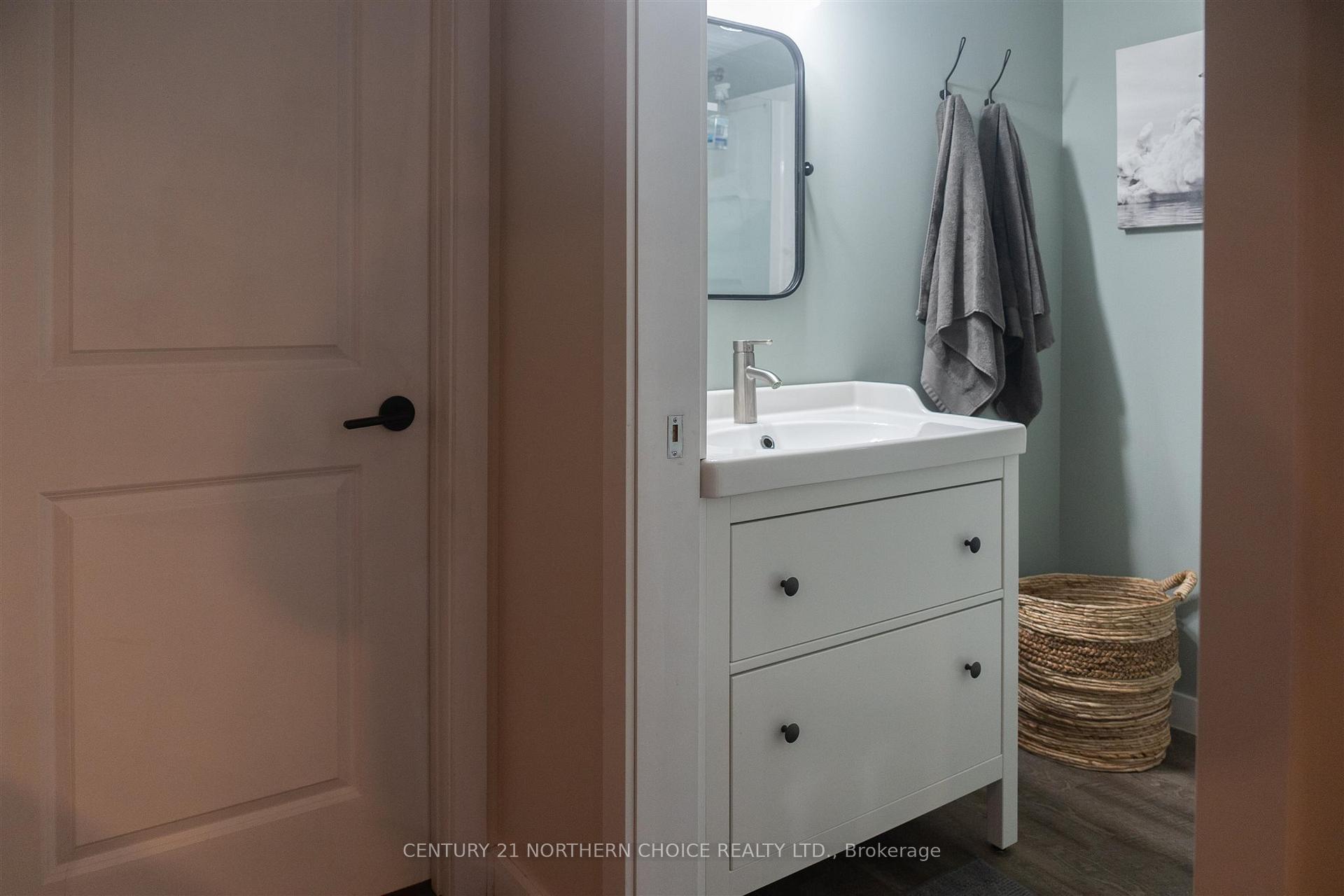 Photo 24 of 42 Sinclair Road, Kenora, Kenora East — HOMEH