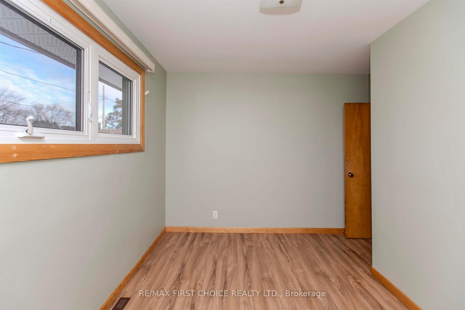 Photo 19 of 2615 Donald Street E, Thunder Bay, Edgewater Park — HOMEH