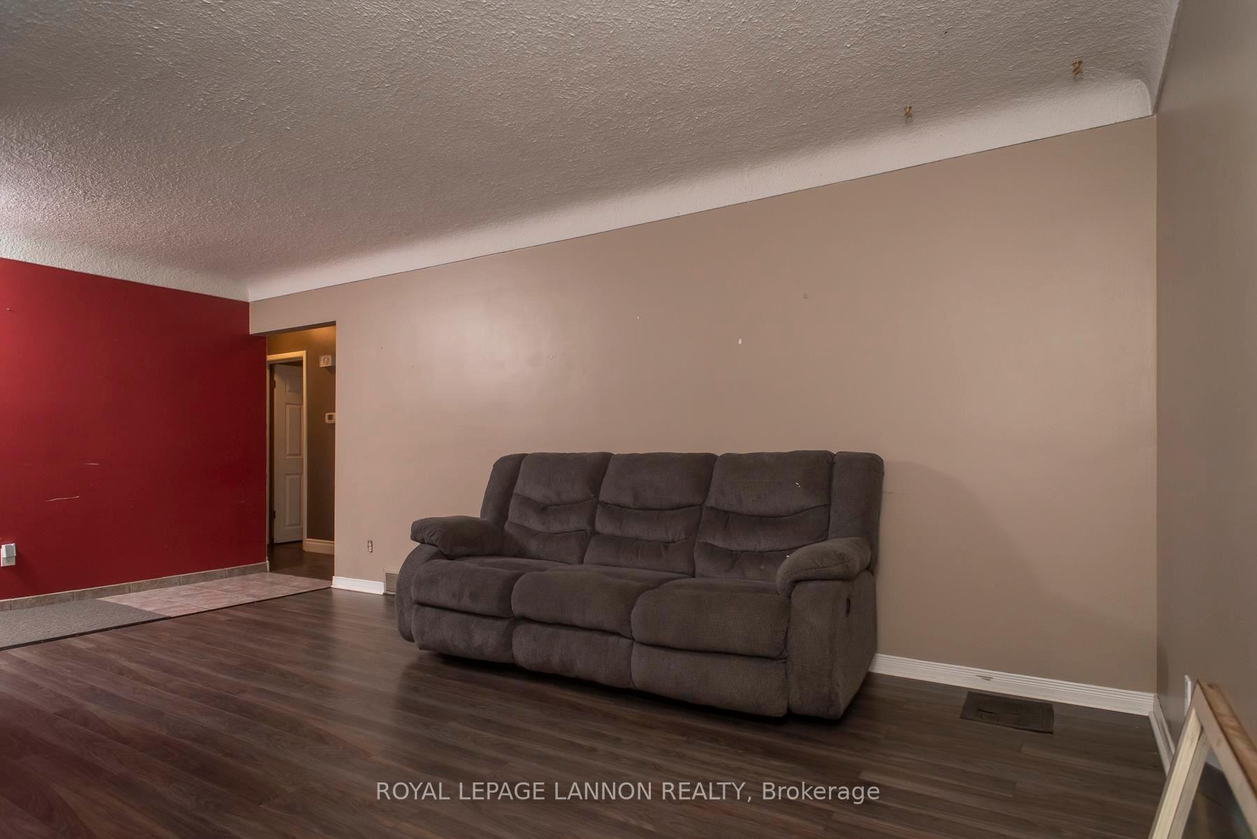 Photo 6 of 204 Briar Bay, Thunder Bay, Edgewater Park — HOMEH