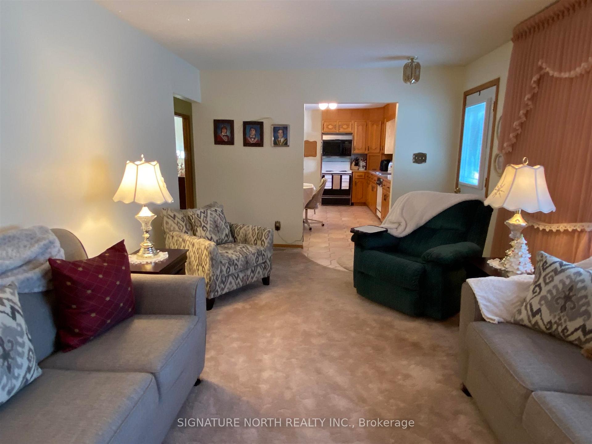 Photo 6 of 414 Amethyst Crescent, Thunder Bay, Northwood Park — HOMEH