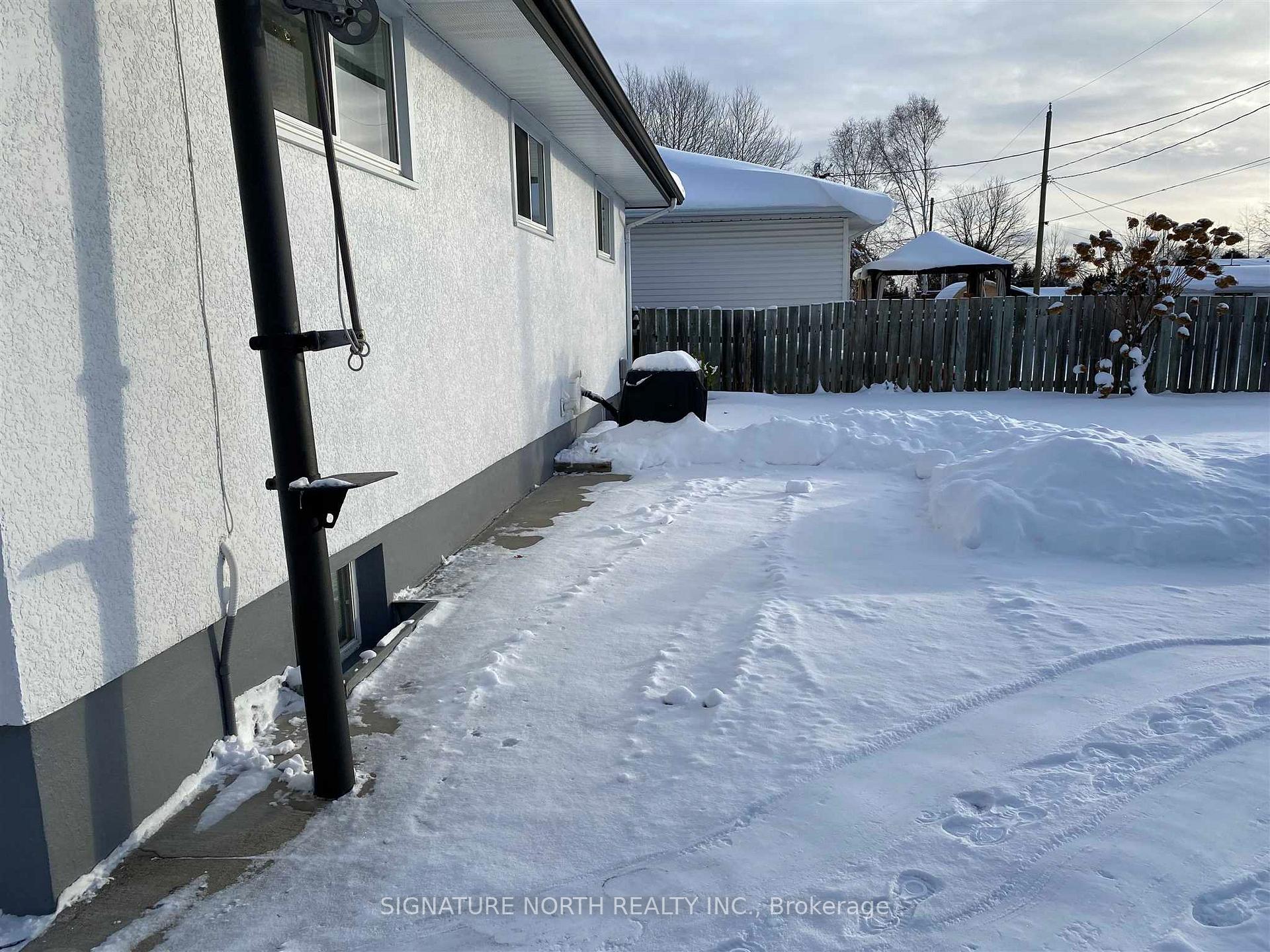 Photo 30 of 414 Amethyst Crescent, Thunder Bay, Northwood Park — HOMEH