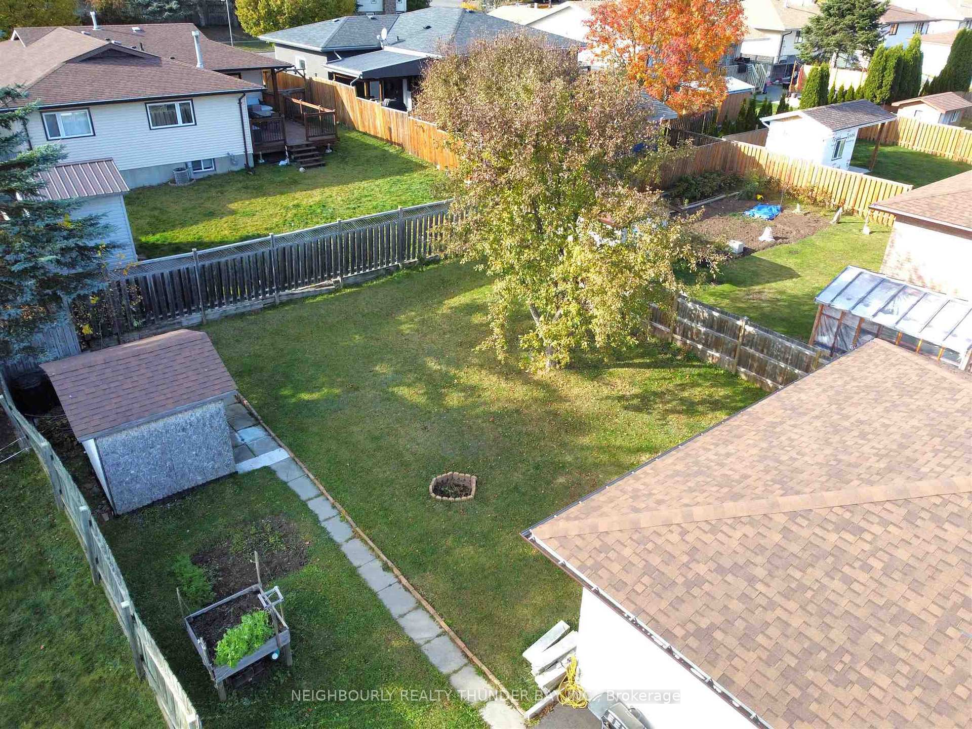 Photo 4 of 185 Market Street, Thunder Bay, Dawson Heights — HOMEH