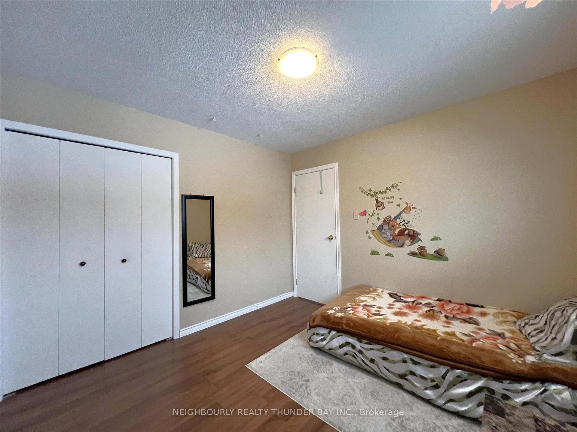 Photo 16 of 185 Market Street, Thunder Bay, Dawson Heights — HOMEH