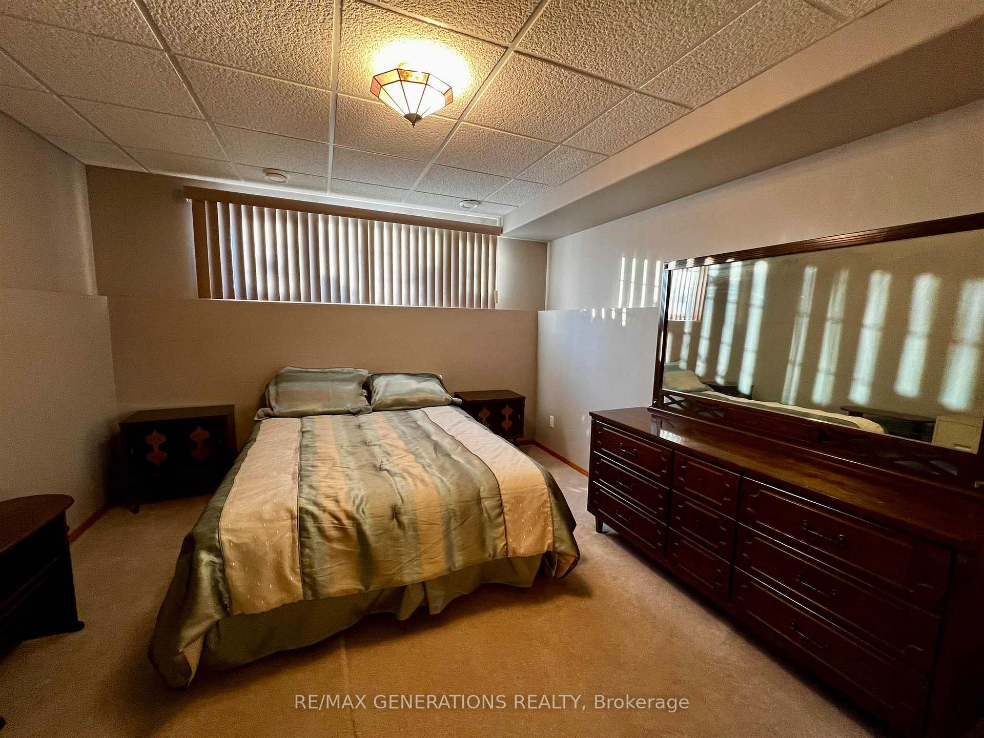 Photo 13 of 719 Porcupine Boulevard, Thunder Bay, Parkdale — HOMEH
