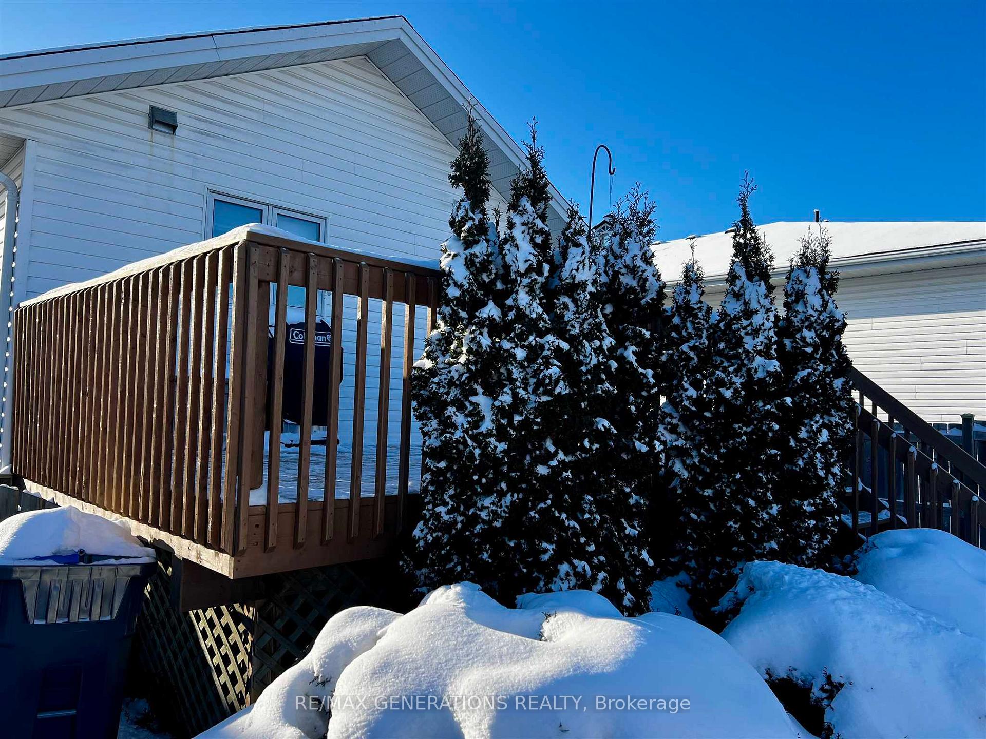 Photo 18 of 719 Porcupine Boulevard, Thunder Bay, Parkdale — HOMEH