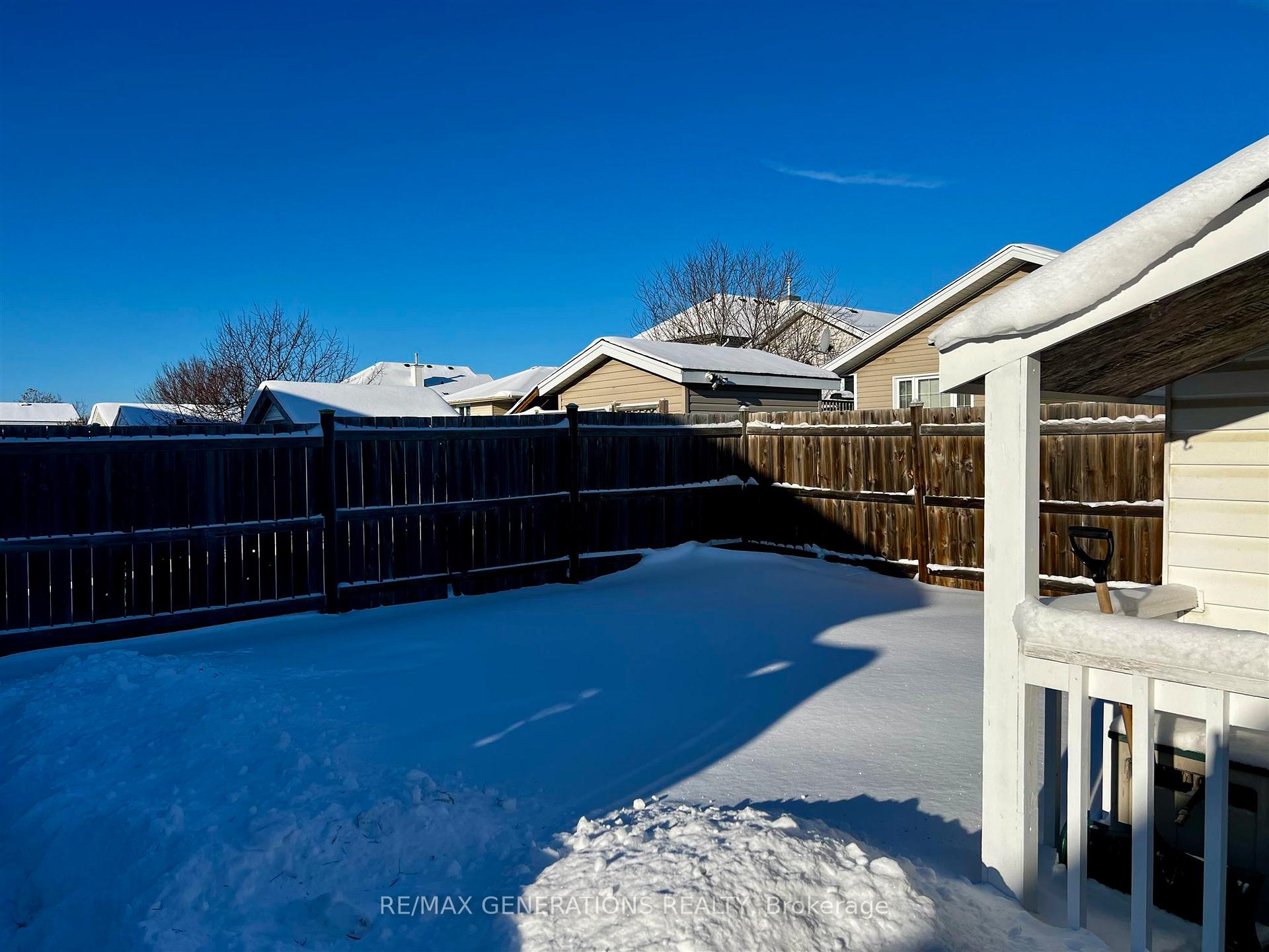 Photo 19 of 719 Porcupine Boulevard, Thunder Bay, Parkdale — HOMEH