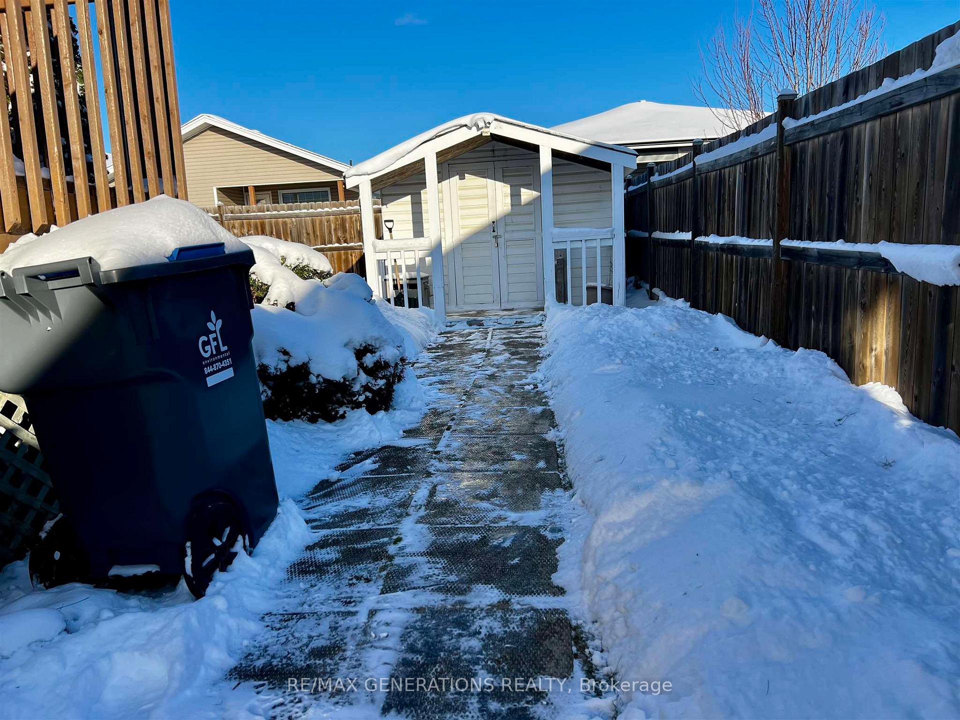 Photo 20 of 719 Porcupine Boulevard, Thunder Bay, Parkdale — HOMEH