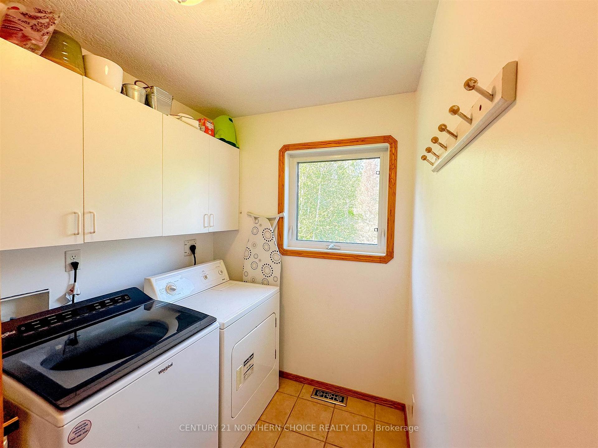 Photo 20 of 212 Worona Road, Kenora, Redditt Road East — HOMEH
