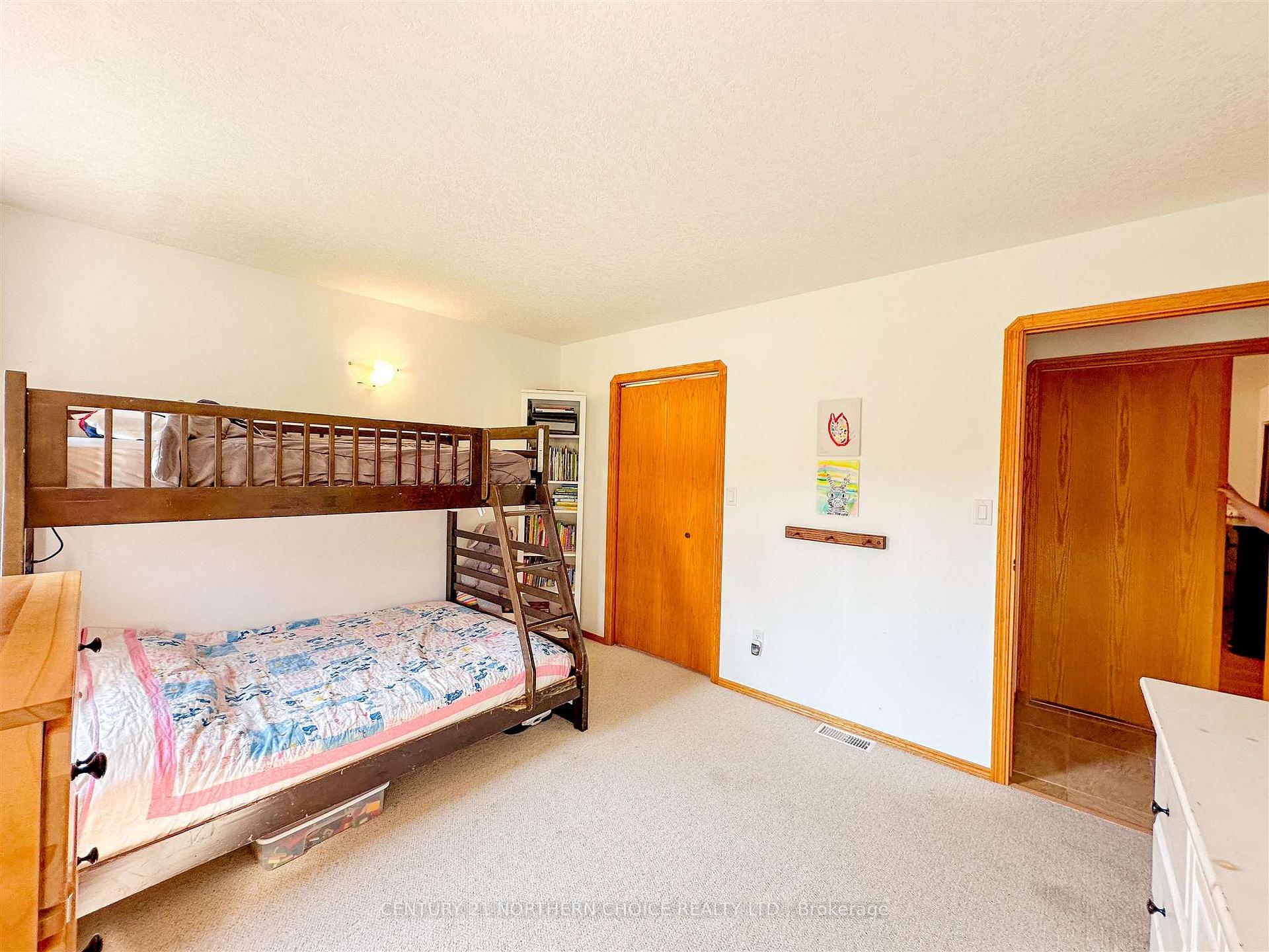 Photo 21 of 212 Worona Road, Kenora, Redditt Road East — HOMEH