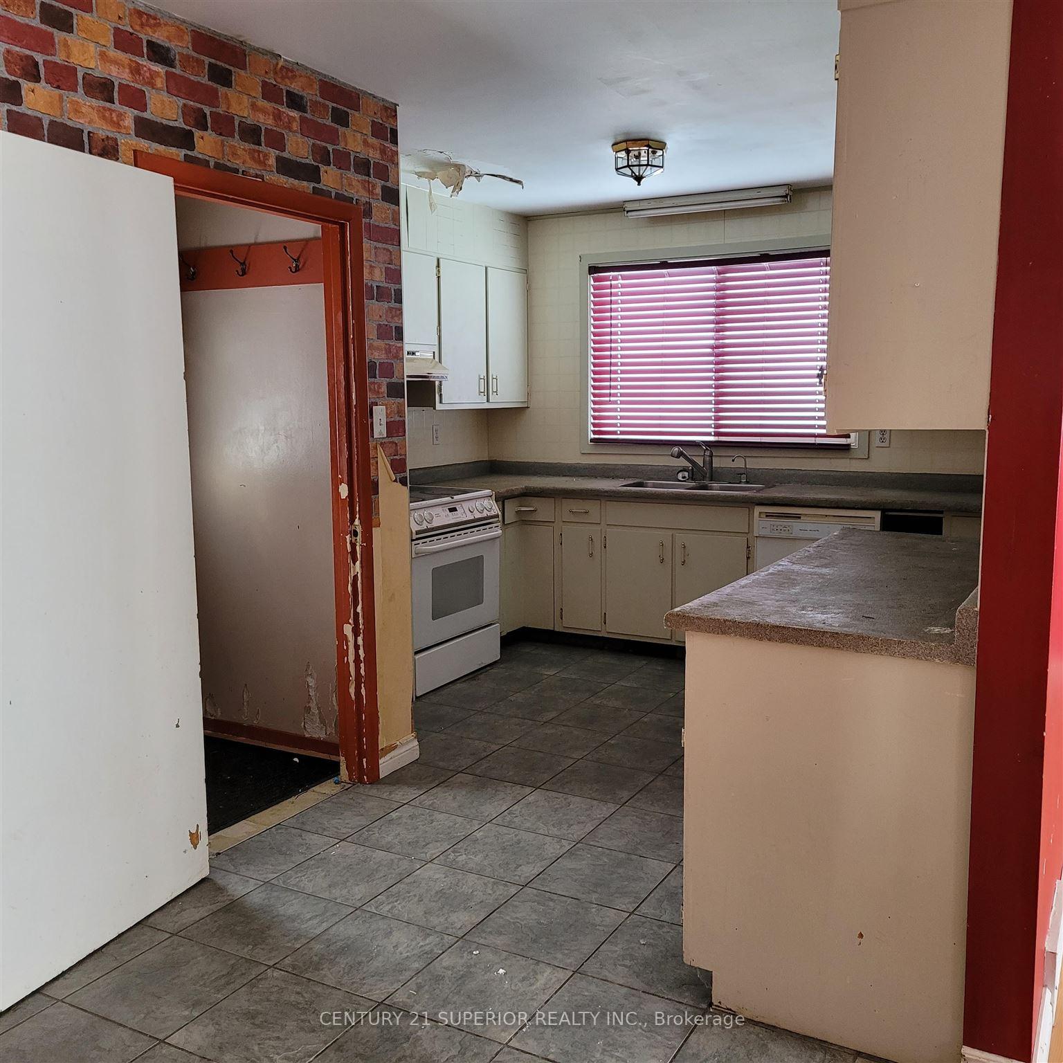 Photo 10 of 10 Shawinigan Place, Manitouwadge — HOMEH