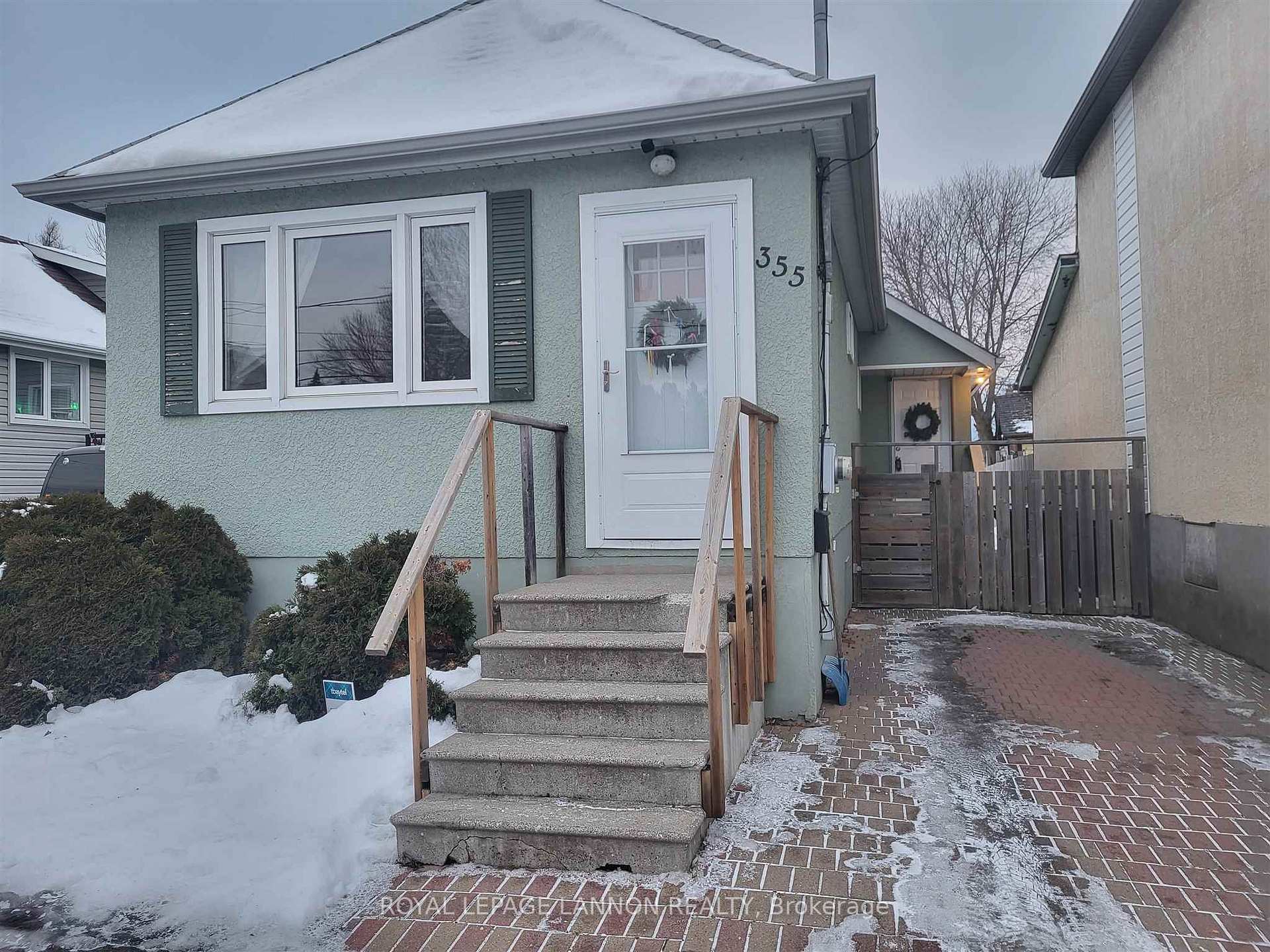 Photo 1 of 355 Ontario, Thunder Bay, Court / Cumberland — HOMEH