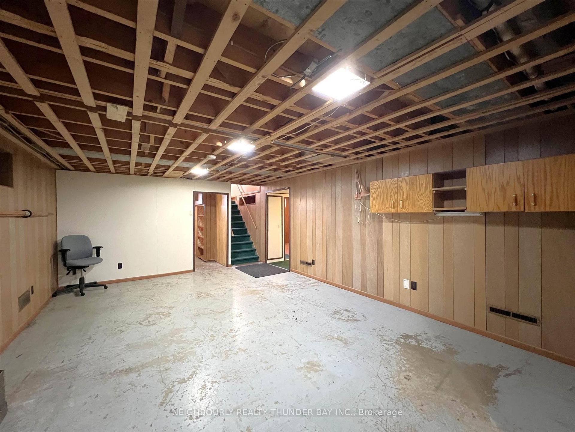 Photo 20 of 216 Caroline Street, Thunder Bay, Green Acres — HOMEH