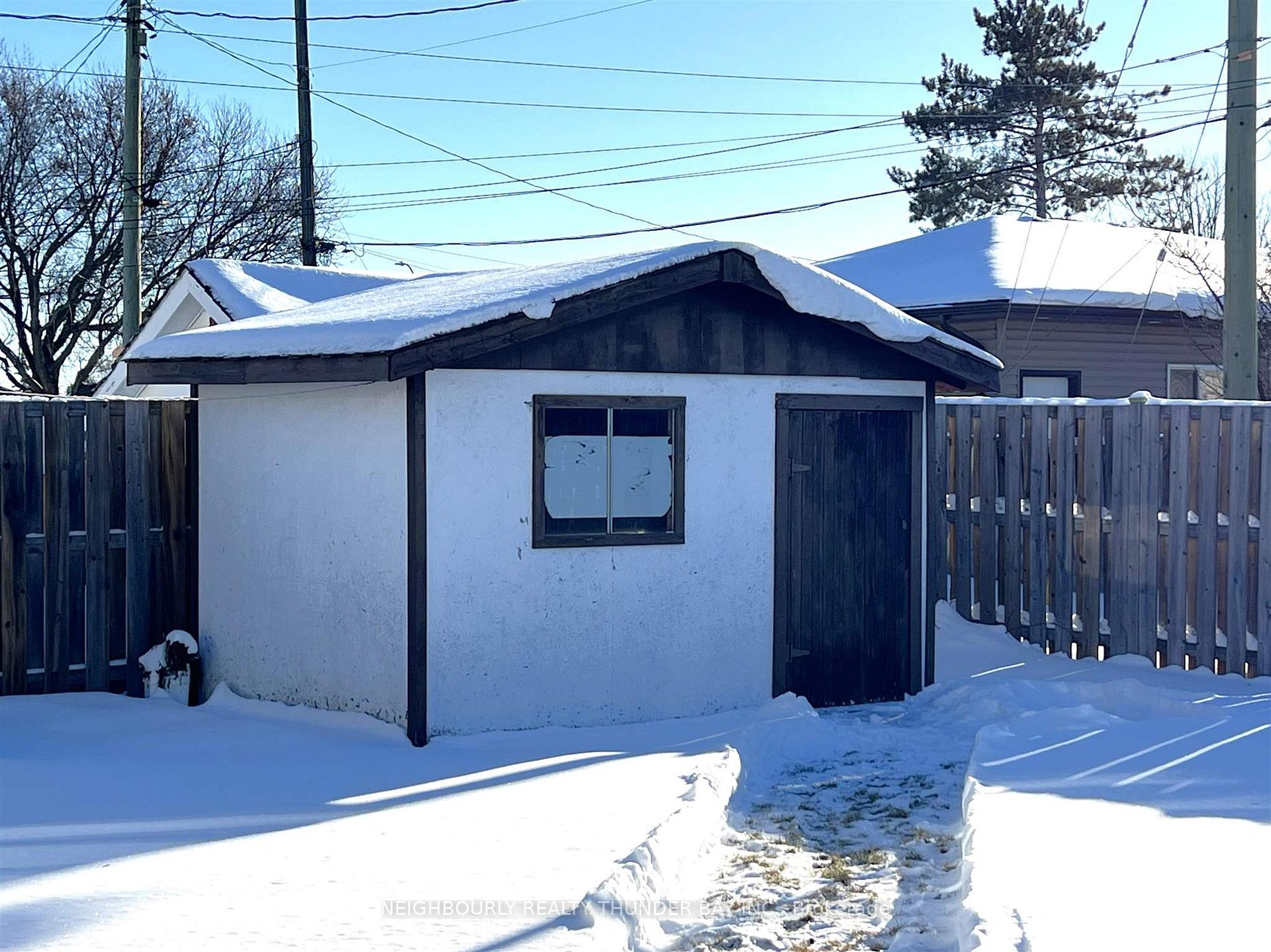 Photo 32 of 216 Caroline Street, Thunder Bay, Green Acres — HOMEH