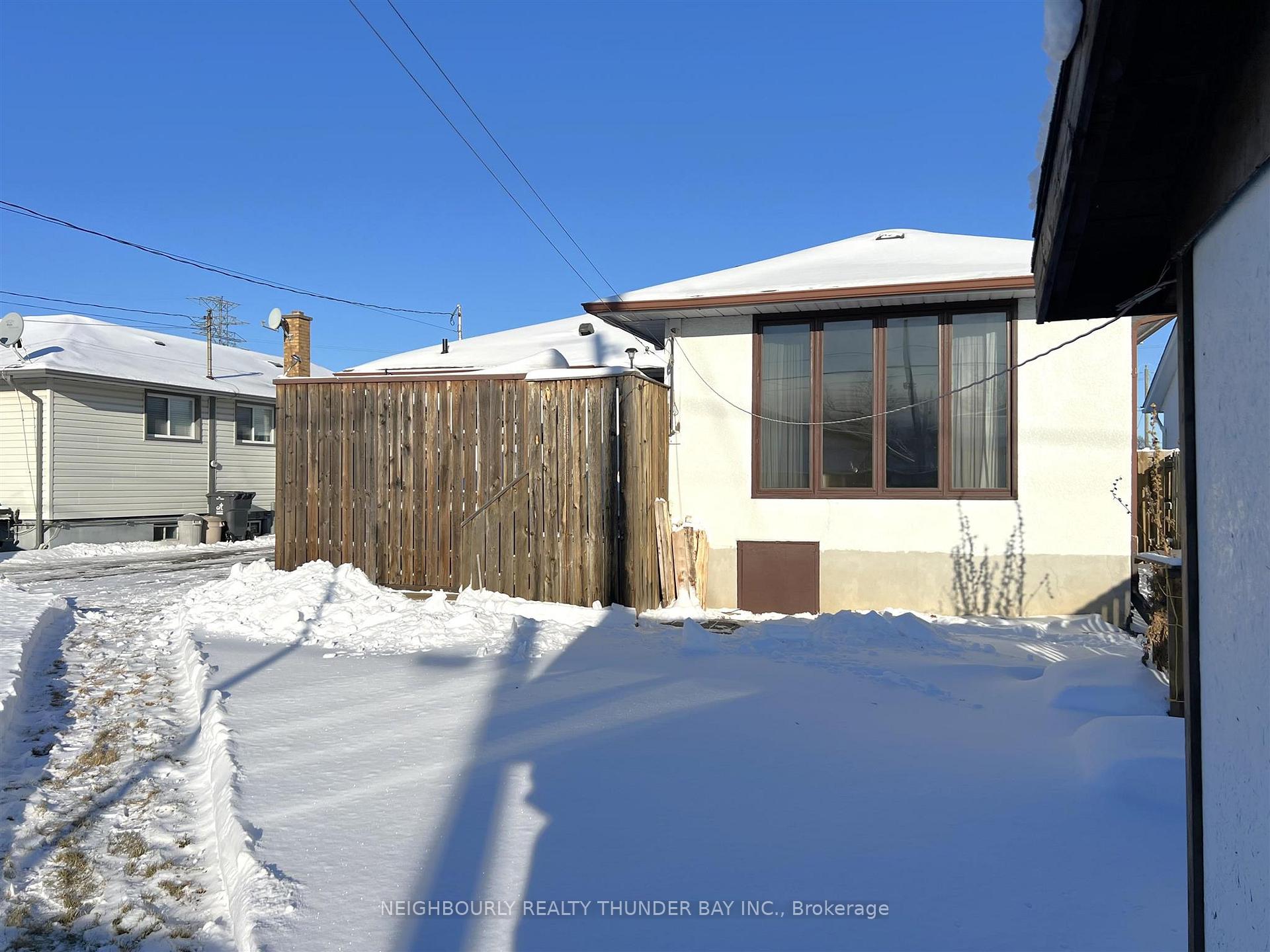 Photo 33 of 216 Caroline Street, Thunder Bay, Green Acres — HOMEH