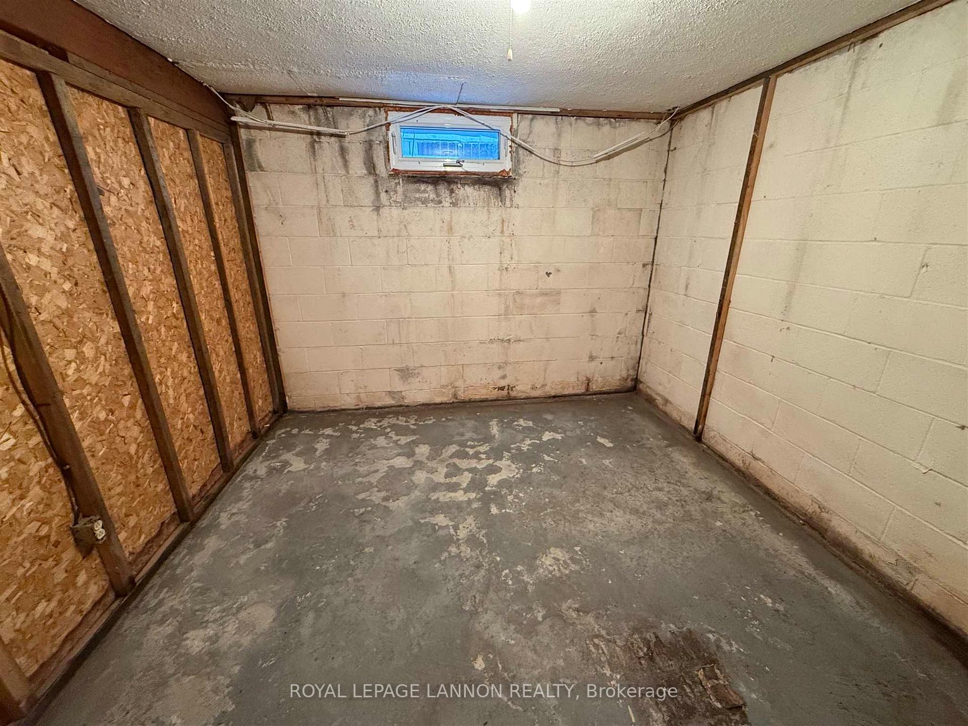 Photo 13 of 620 Faircrest Street, Thunder Bay, West End — HOMEH