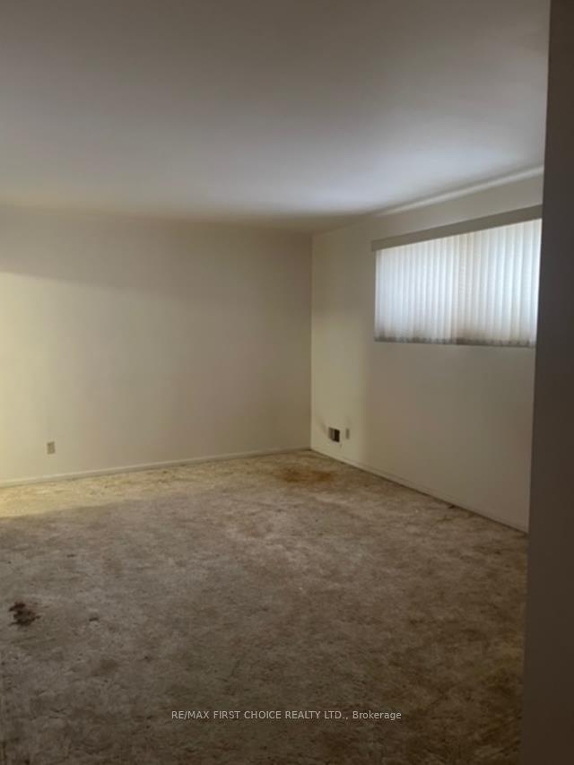 Photo 5 of 623 Cherrydale Place, Thunder Bay, Edgewater Park — HOMEH
