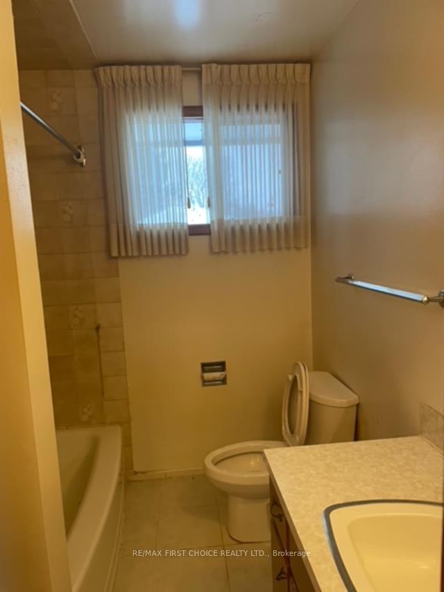 Photo 6 of 623 Cherrydale Place, Thunder Bay, Edgewater Park — HOMEH