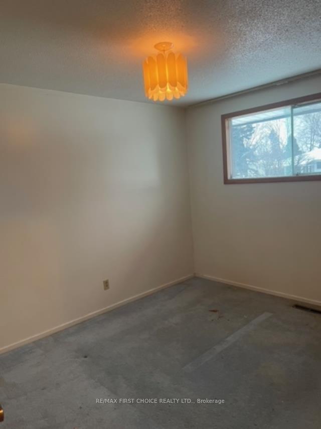 Photo 7 of 623 Cherrydale Place, Thunder Bay, Edgewater Park — HOMEH