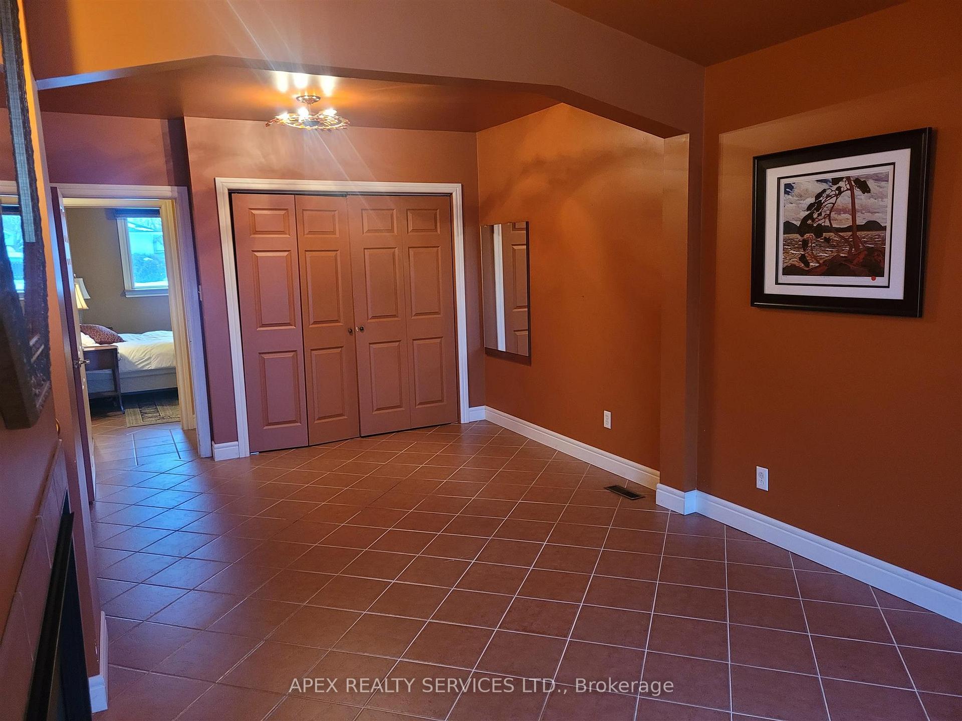 Photo 12 of 65 Strathcona Avenue, Thunder Bay, Current River — HOMEH