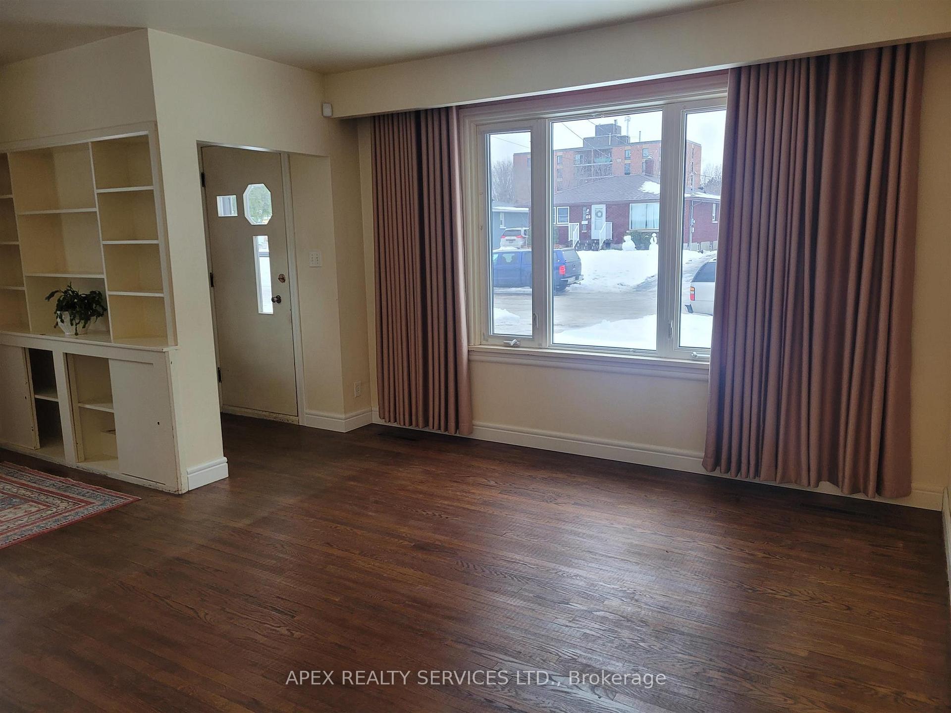 Photo 16 of 65 Strathcona Avenue, Thunder Bay, Current River — HOMEH