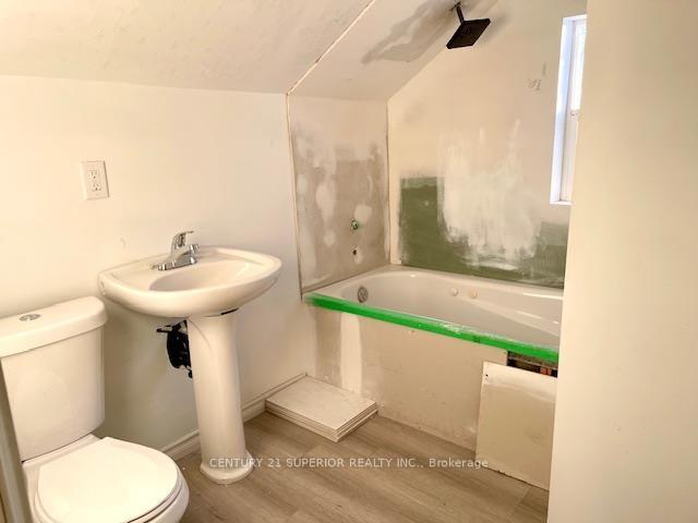 Photo 21 of 225 Villa Street, Thunder Bay, Court / Cumberland — HOMEH