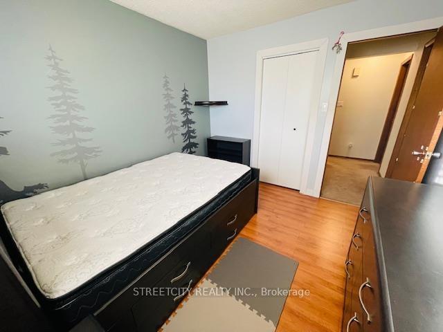 Photo 12 of 505 Dalhousie Drive, Thunder Bay, Northwood Park — HOMEH