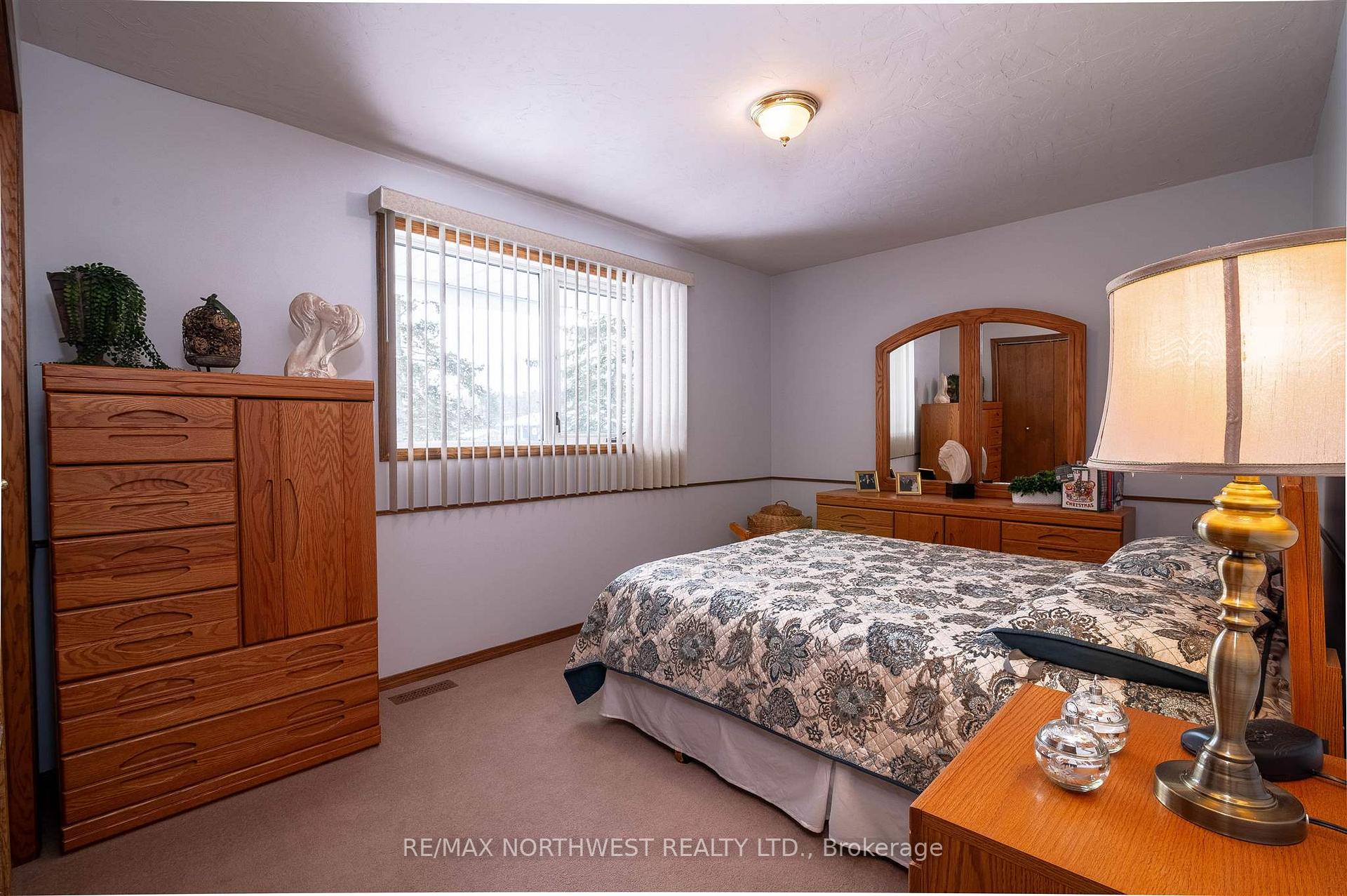 Photo 3 of 15 Peter Avenue, Kenora, Donkirk Heights — HOMEH