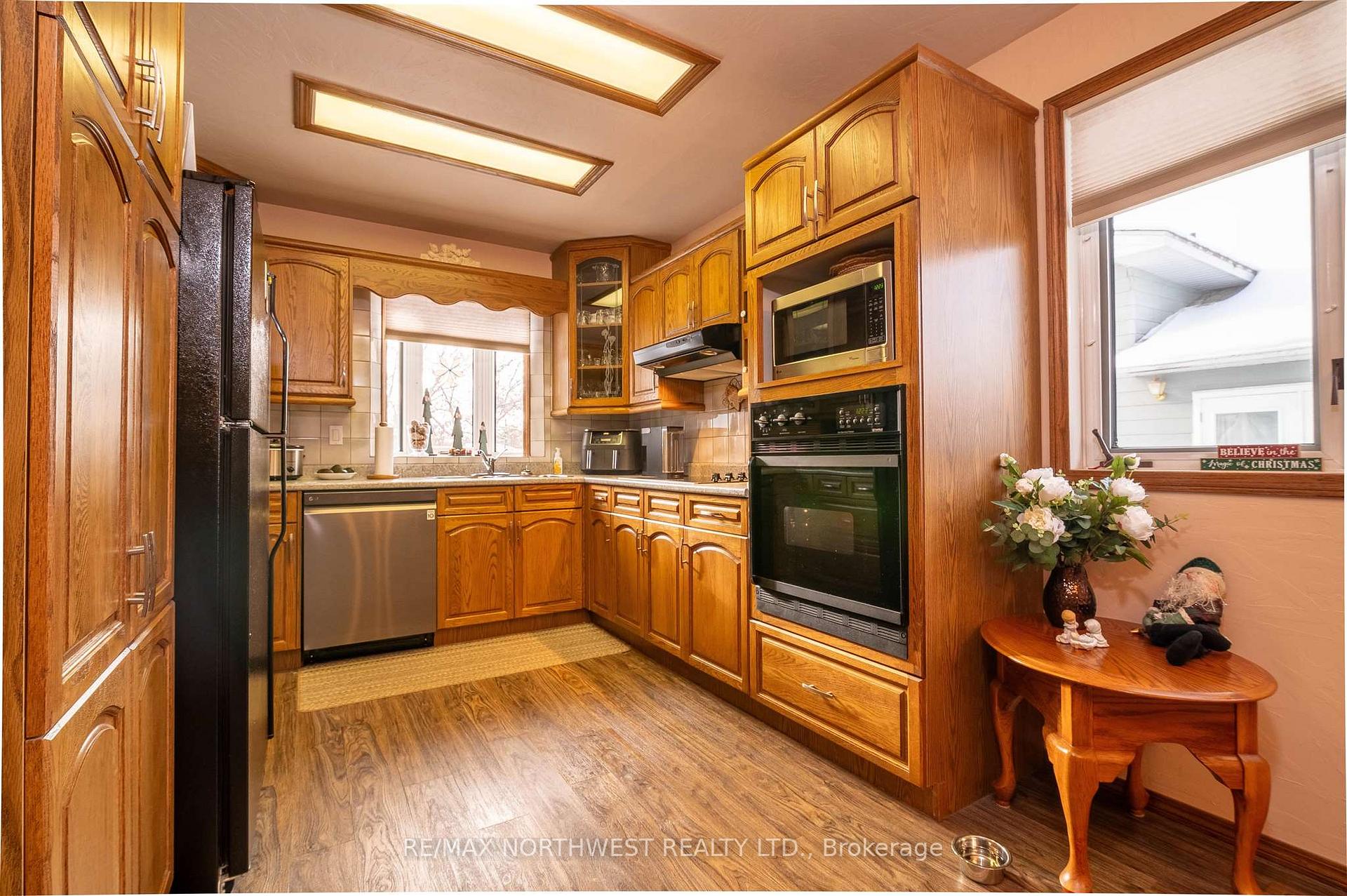Photo 11 of 15 Peter Avenue, Kenora, Donkirk Heights — HOMEH