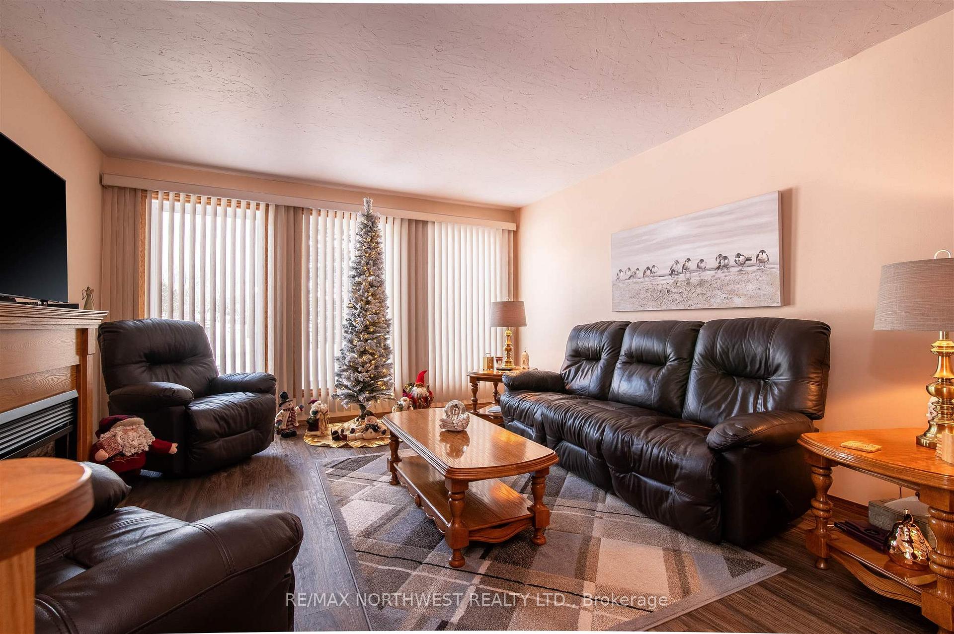 Photo 13 of 15 Peter Avenue, Kenora, Donkirk Heights — HOMEH