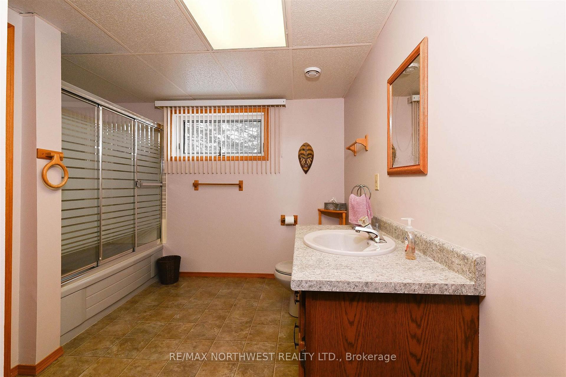 Photo 23 of 15 Peter Avenue, Kenora, Donkirk Heights — HOMEH