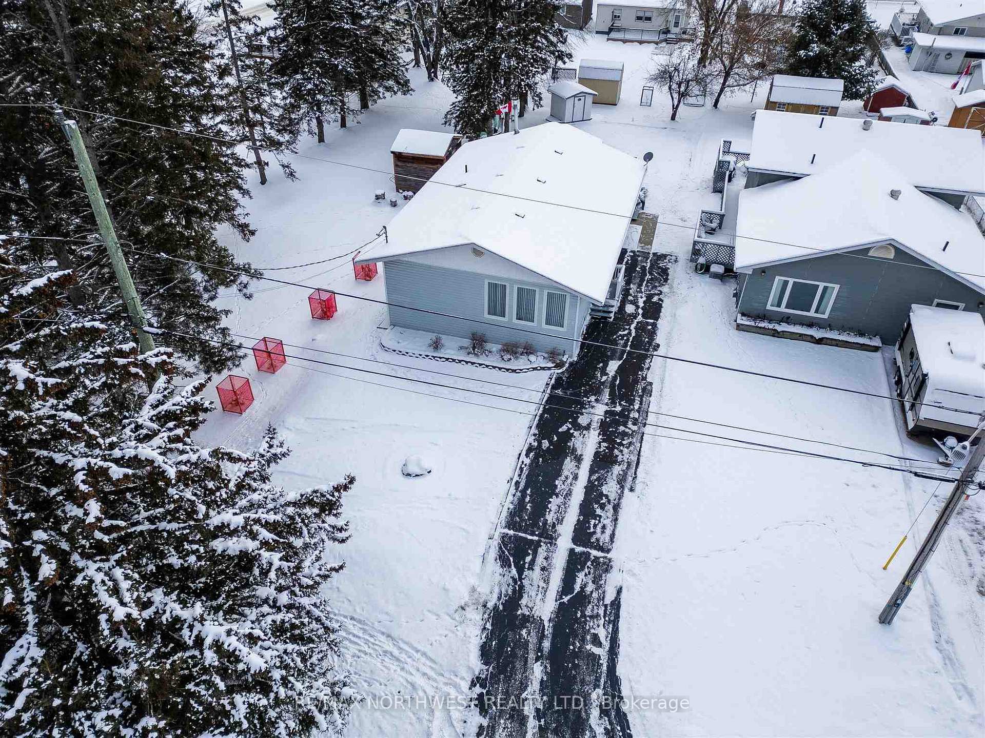 Photo 29 of 15 Peter Avenue, Kenora, Donkirk Heights — HOMEH