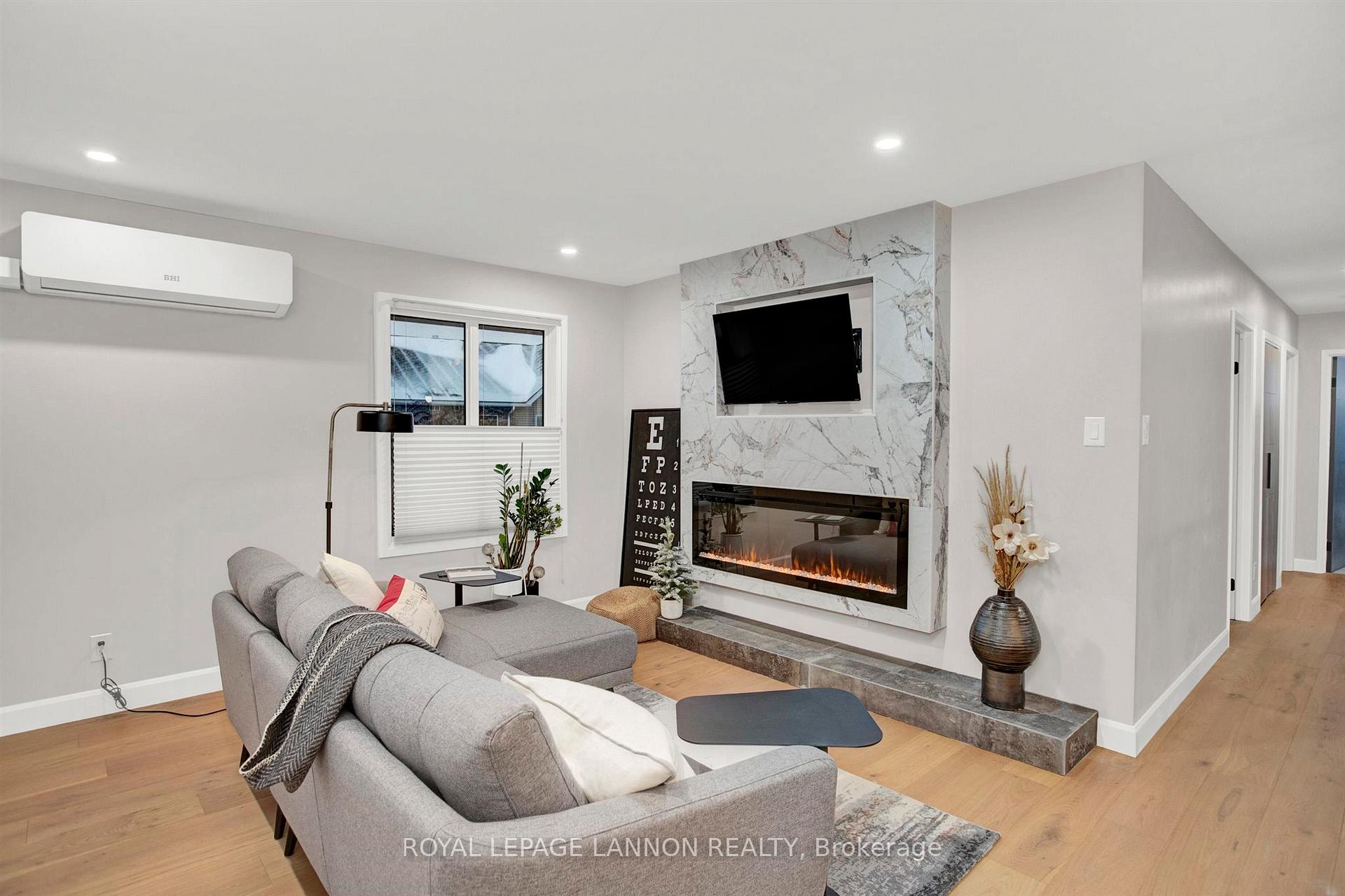 Photo 20 of Unit 305, 1550 Dease Street, Thunder Bay, Inner-City Industrial — HOMEH