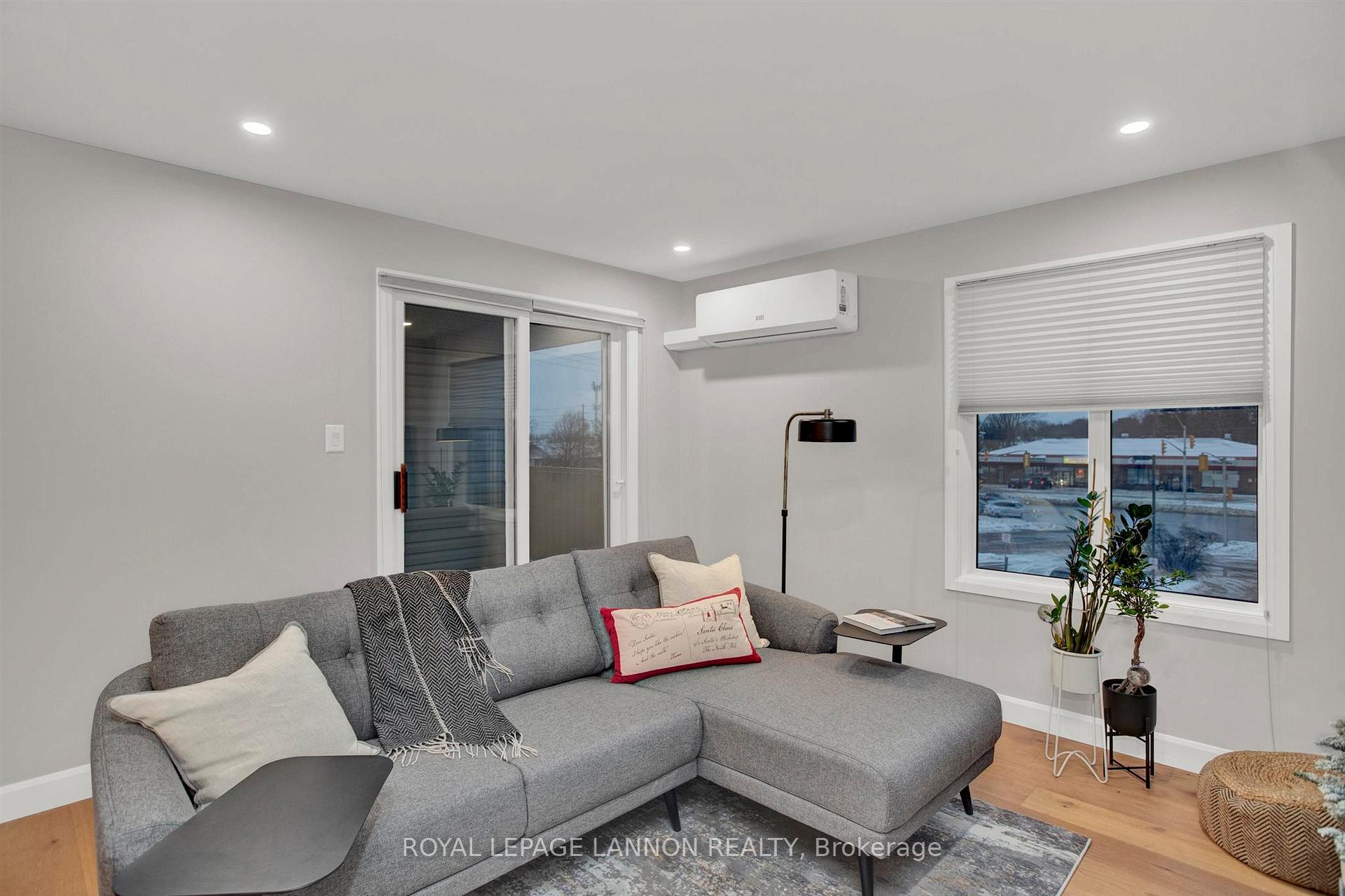 Photo 21 of Unit 305, 1550 Dease Street, Thunder Bay, Inner-City Industrial — HOMEH