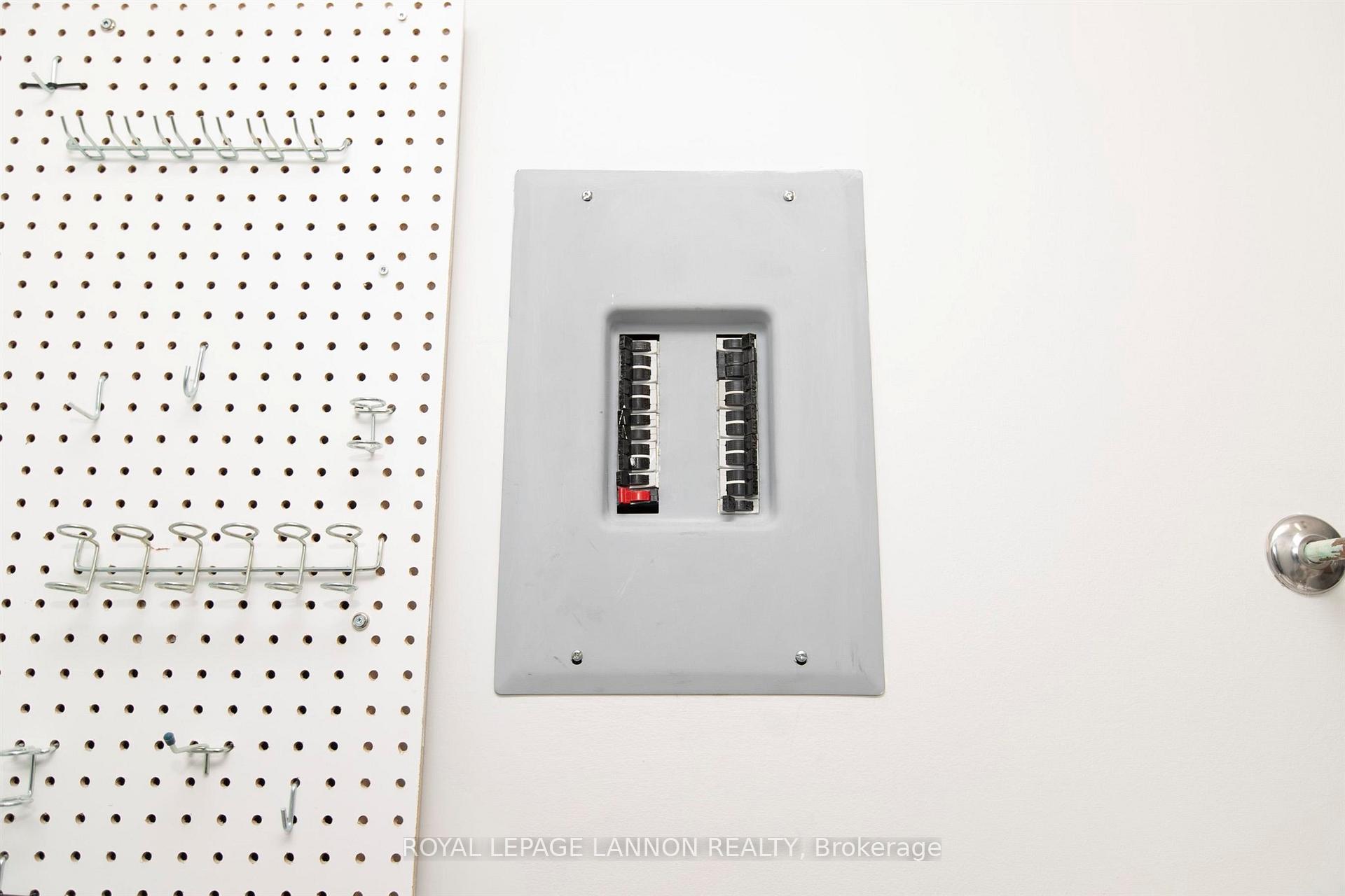 Photo 36 of Unit 305, 1550 Dease Street, Thunder Bay, Inner-City Industrial — HOMEH