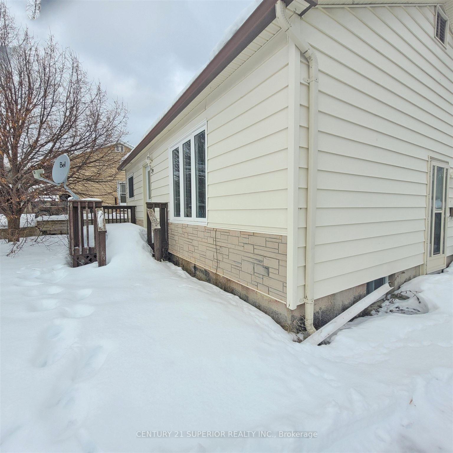 Photo 2 of 29 Flicker Avenue, Manitouwadge — HOMEH