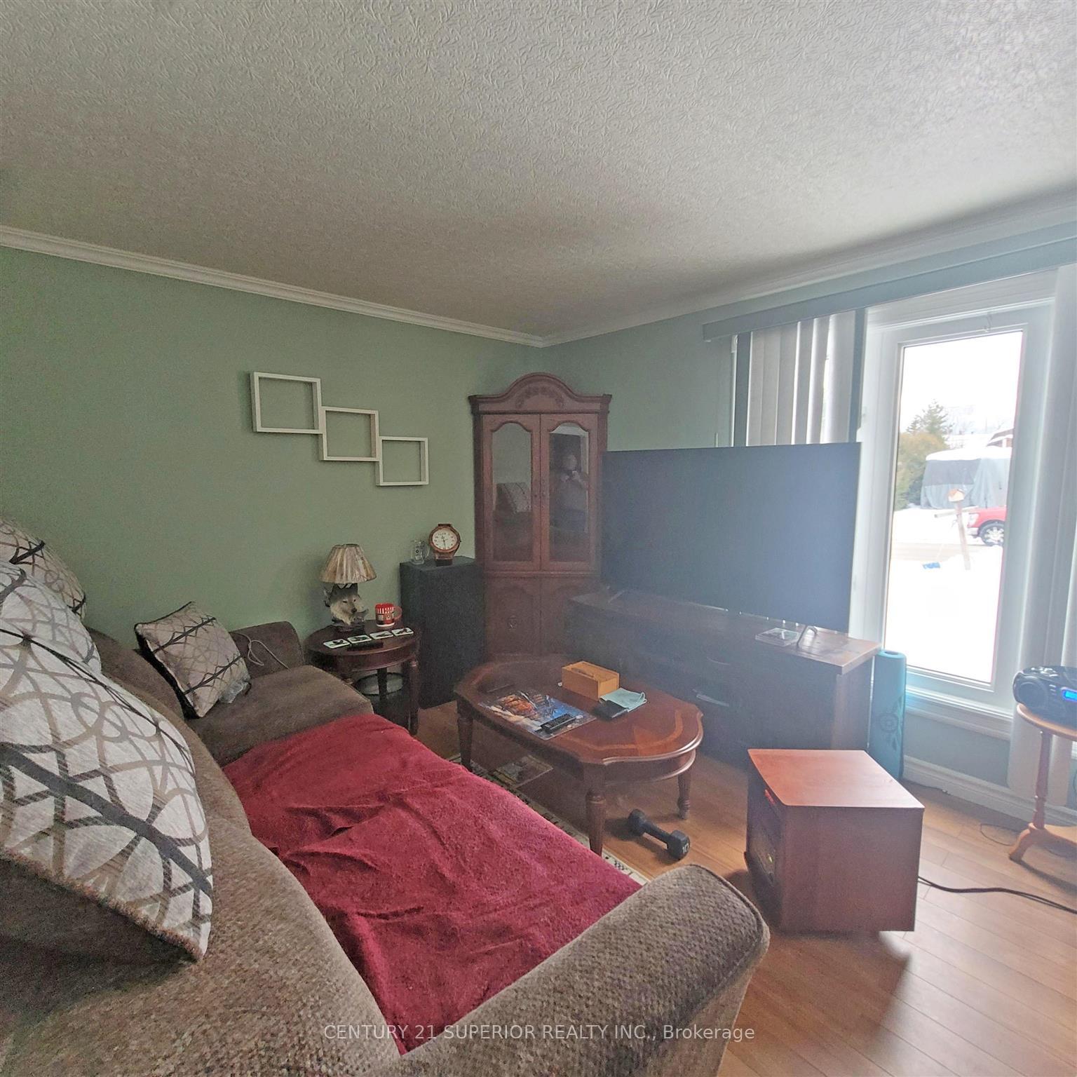 Photo 7 of 29 Flicker Avenue, Manitouwadge — HOMEH