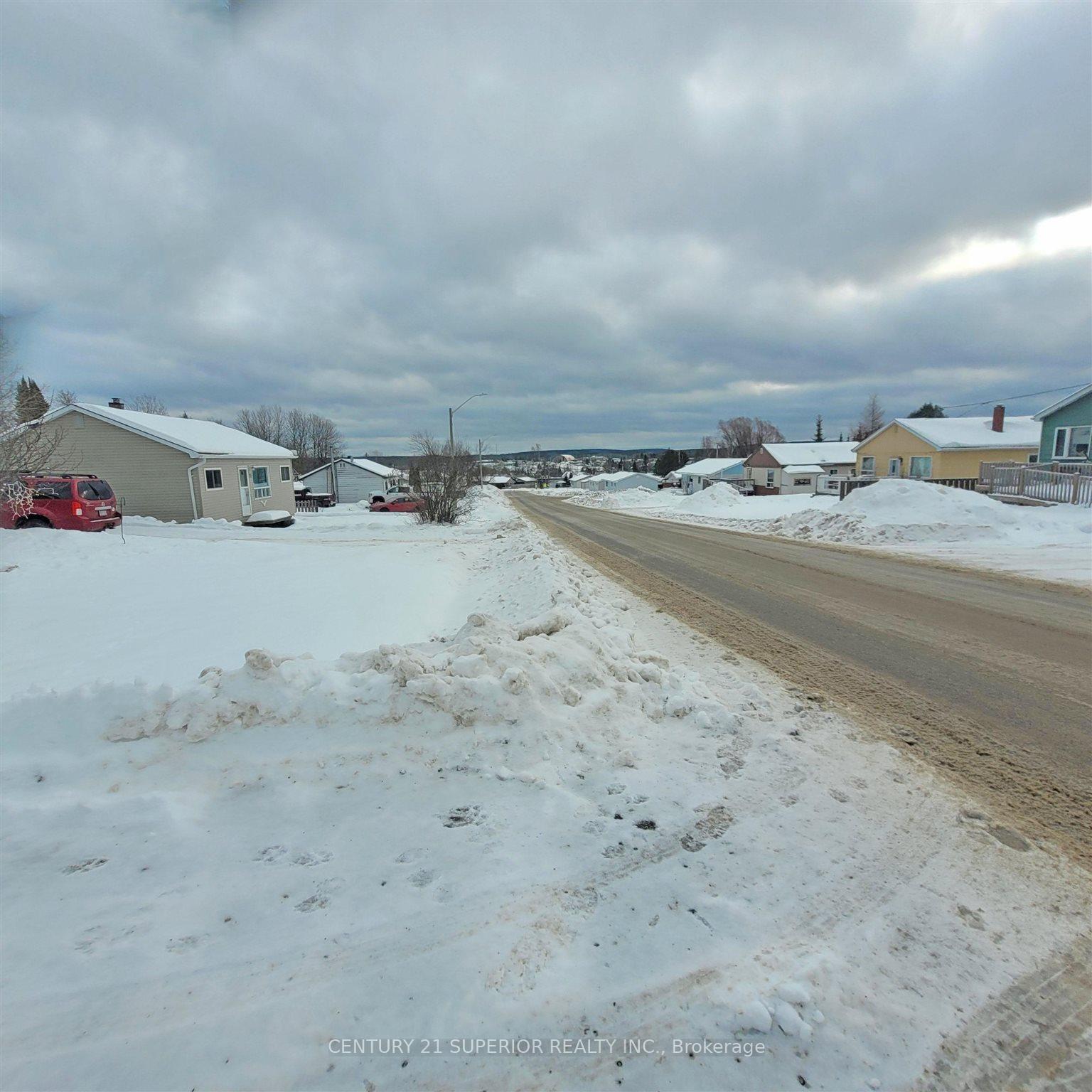 Photo 26 of 29 Flicker Avenue, Manitouwadge — HOMEH