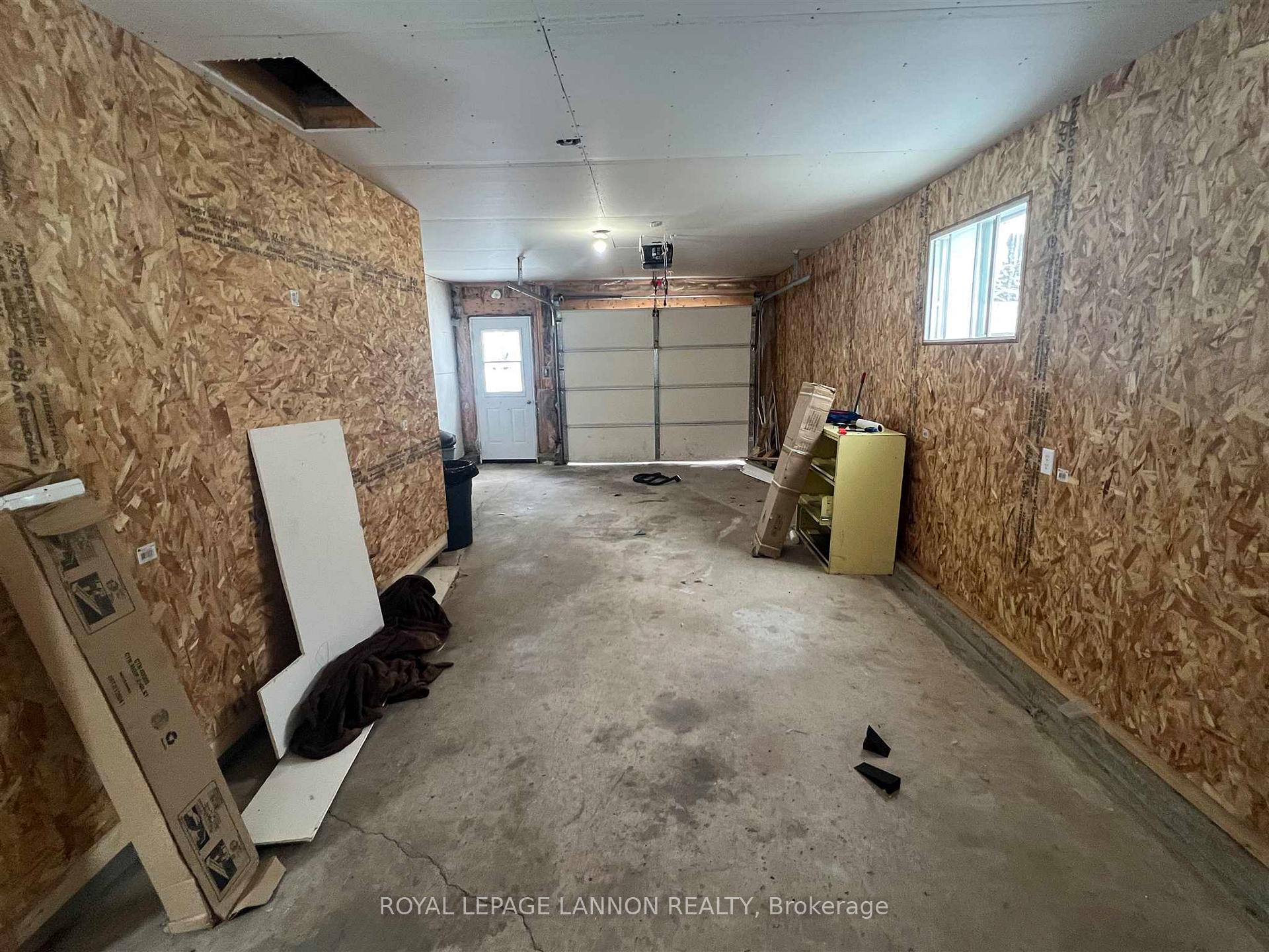 Photo 22 of 145 Pine Crescent, Atikokan — HOMEH