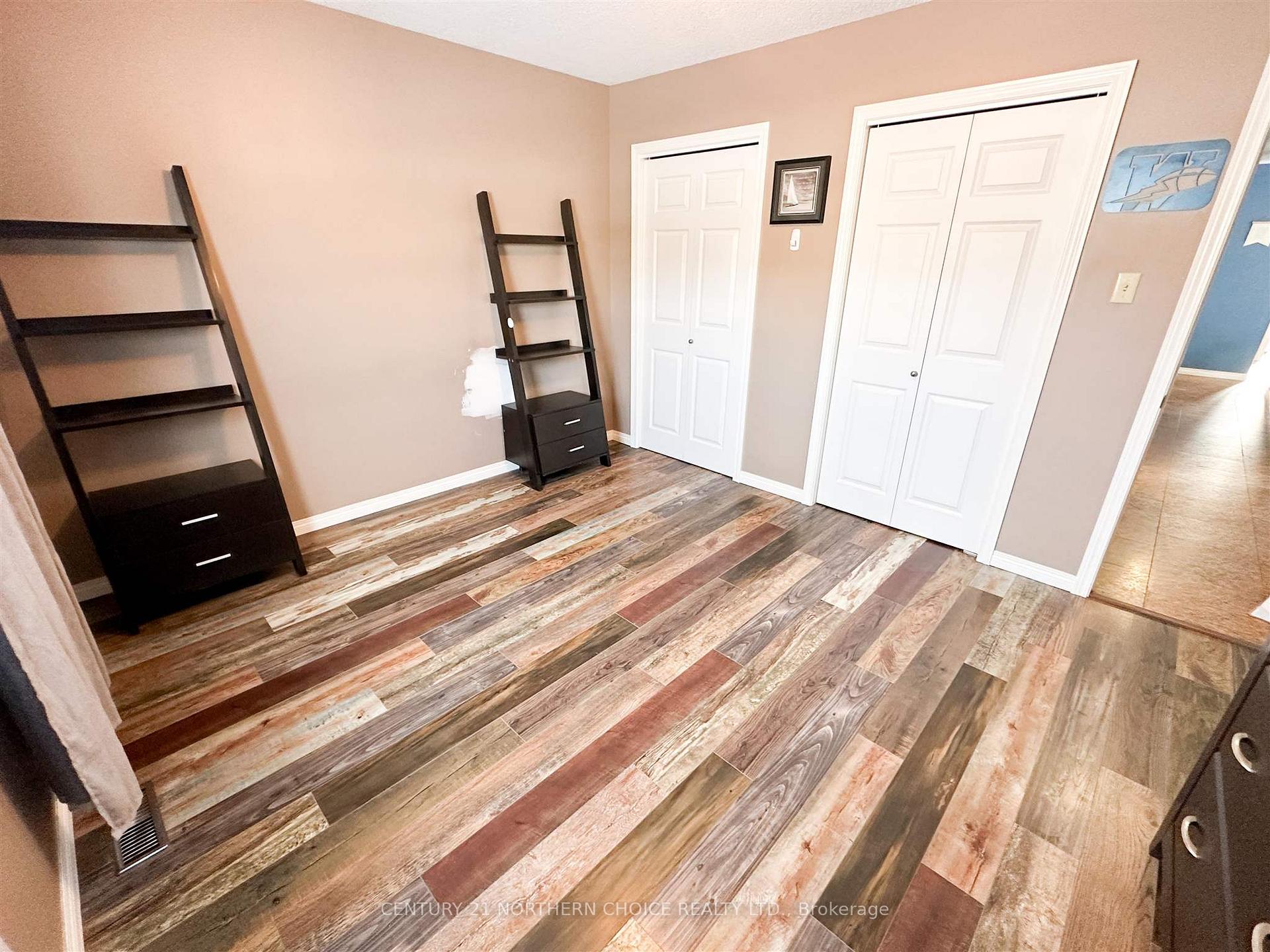 Photo 9 of 26 Dickenson Road, Red Lake — HOMEH