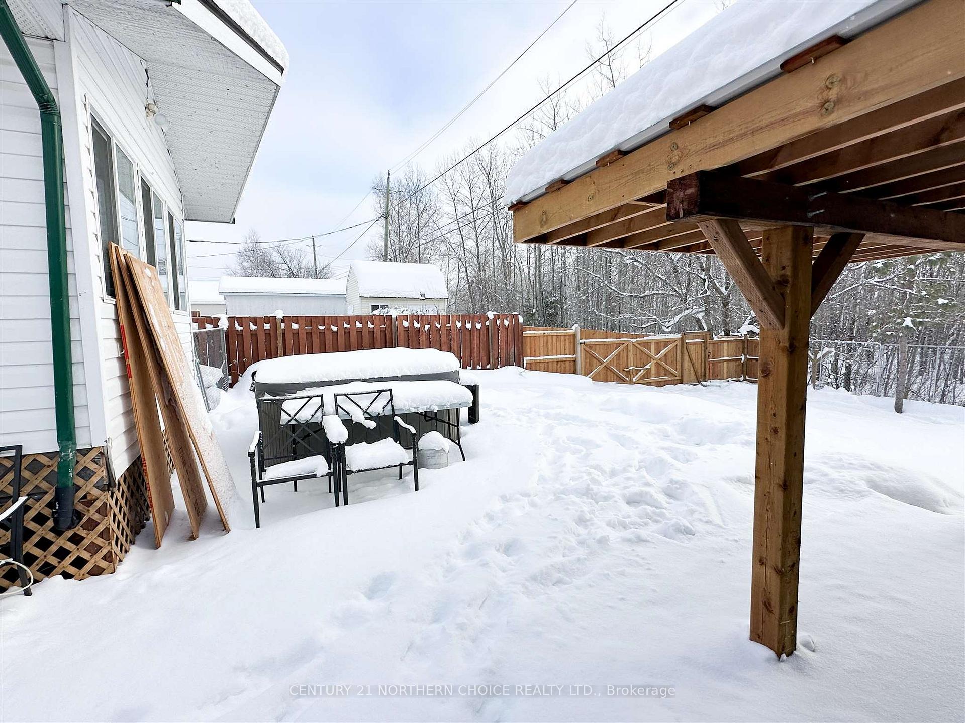 Photo 20 of 26 Dickenson Road, Red Lake — HOMEH